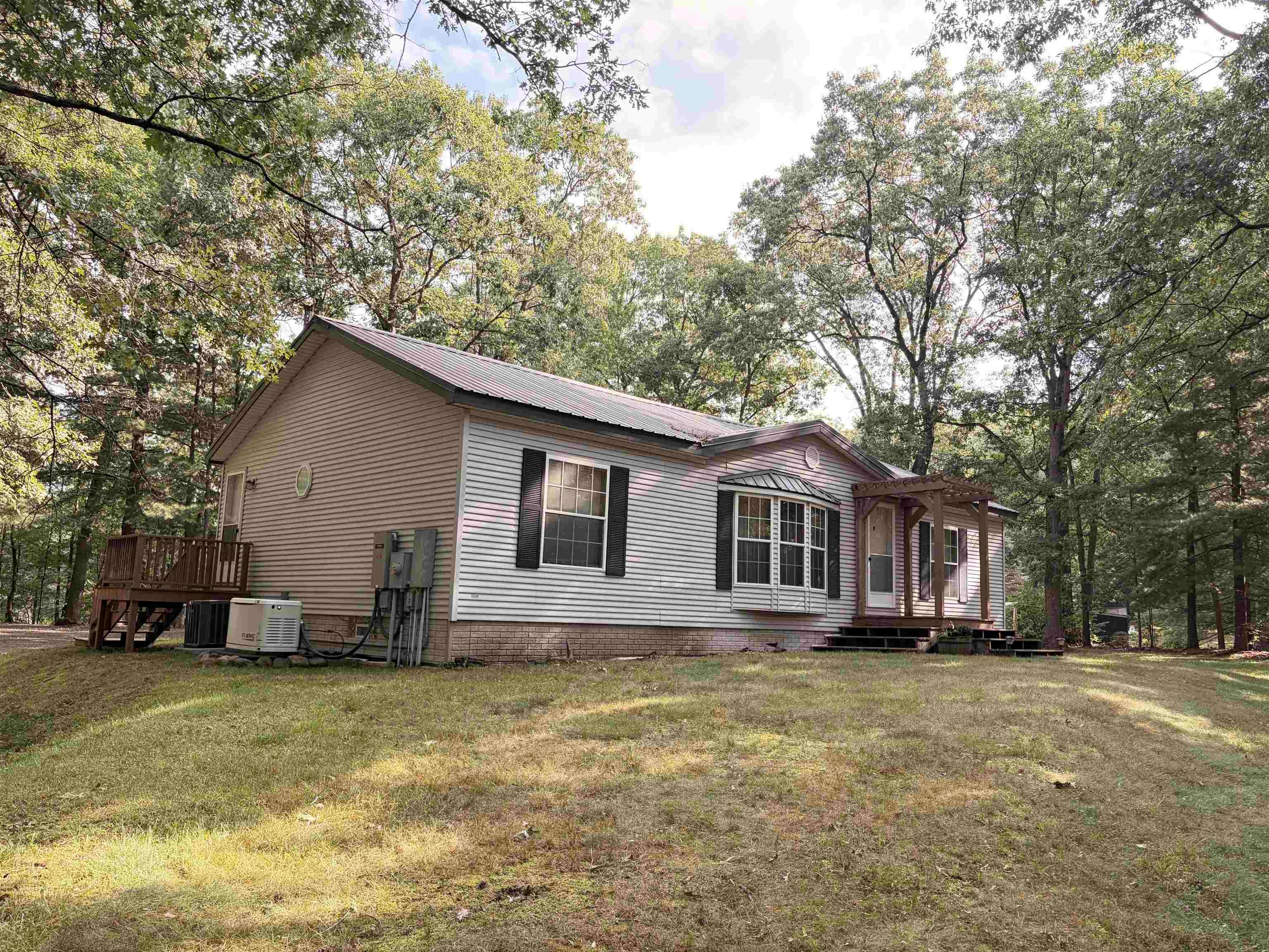 2410 E Beatrice Road — photo