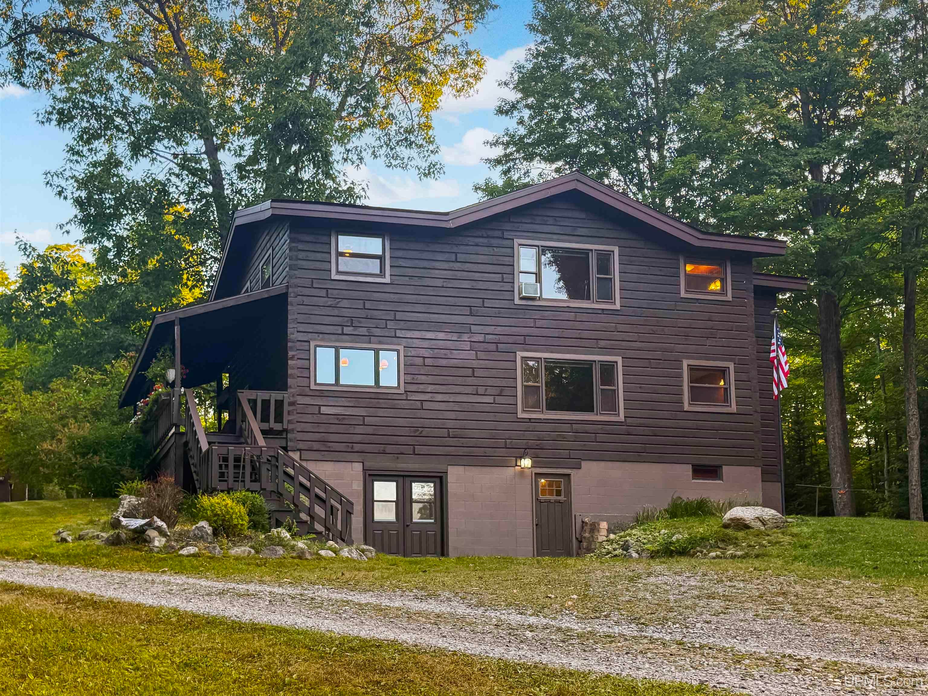 441 Idlewild Road — photo