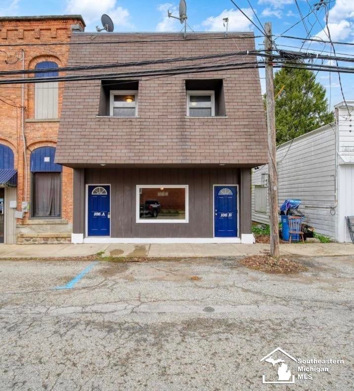 106 N Talbot Street — photo