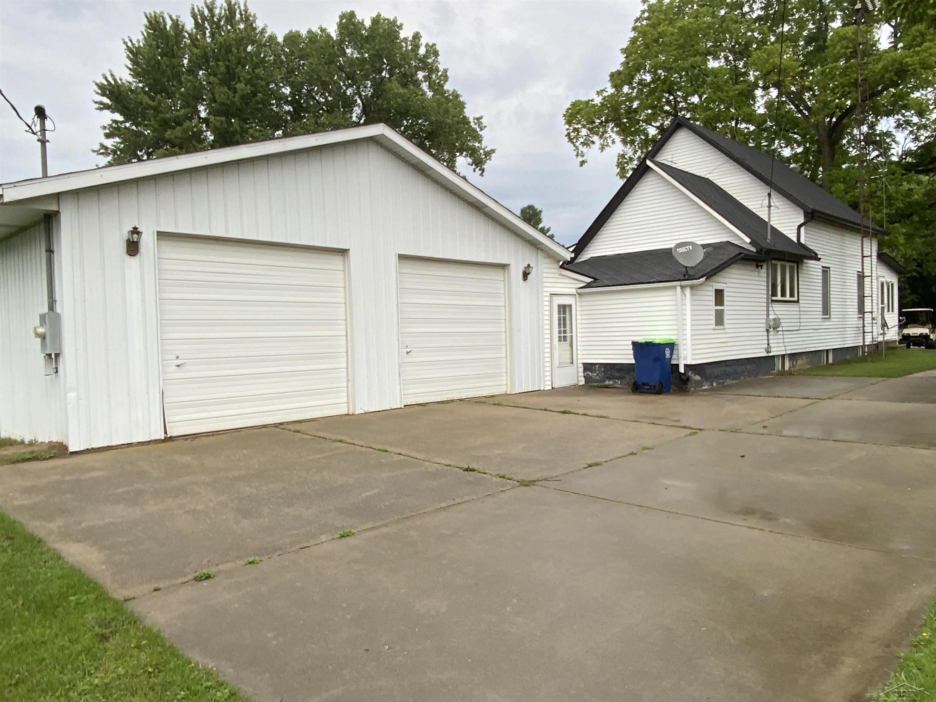 11620 Maple Road, Birch Run, MI 48415 — photo 2
