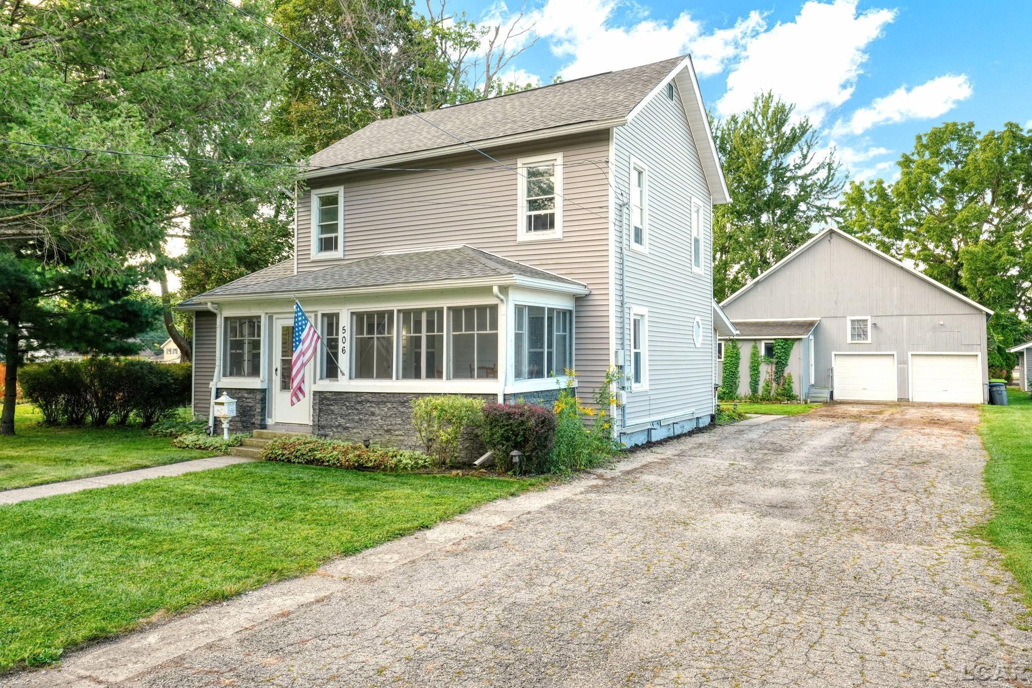 506 E Logan Street — photo