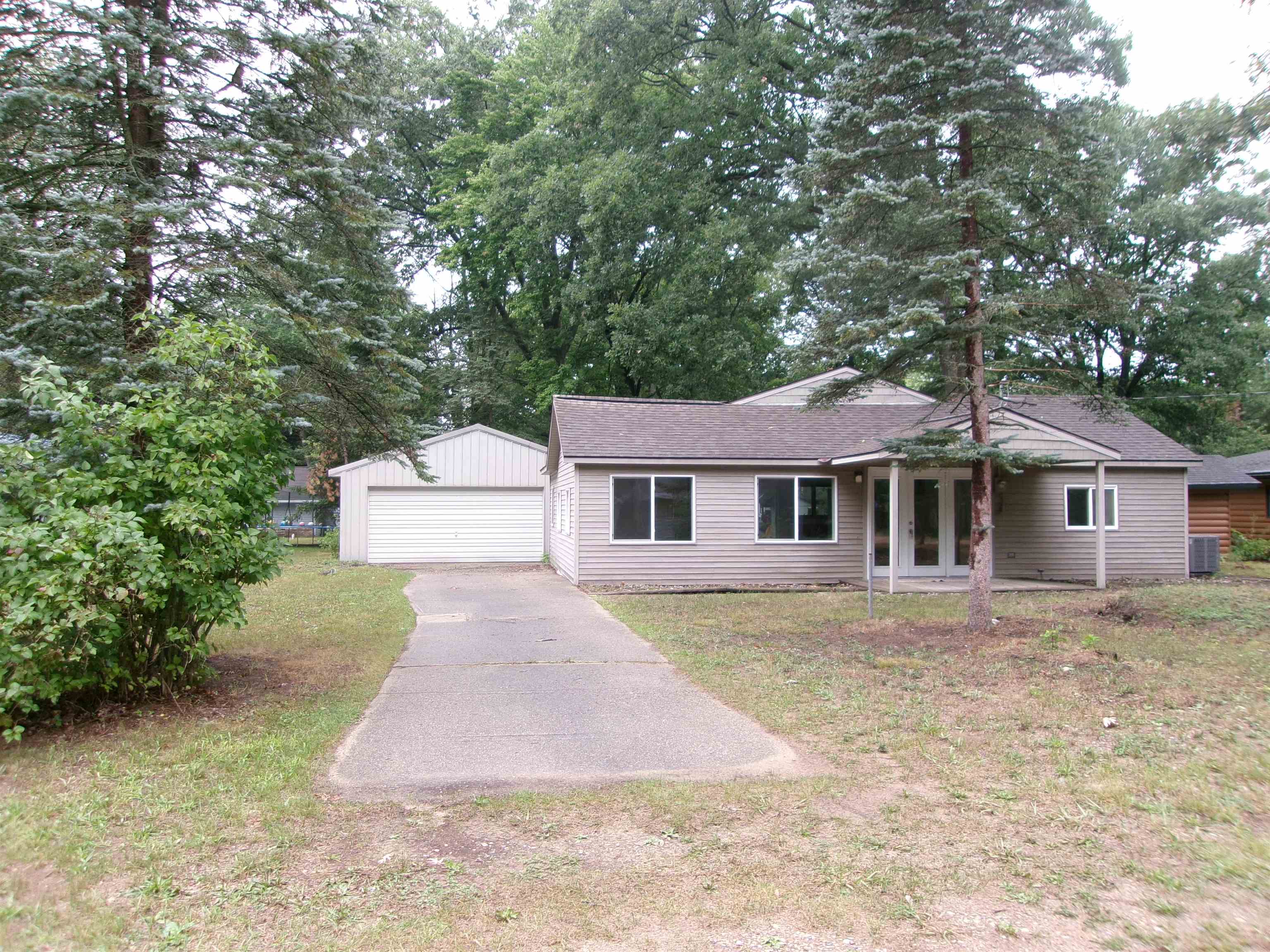 311 Hunter Drive — photo