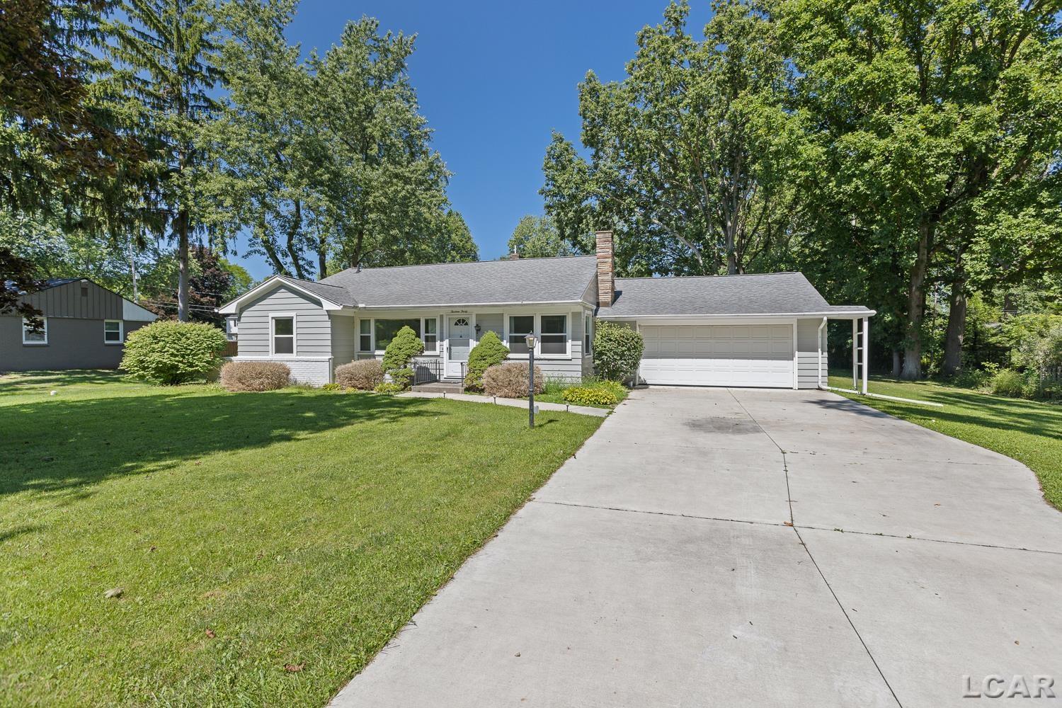 1330 W Westwood Drive — photo