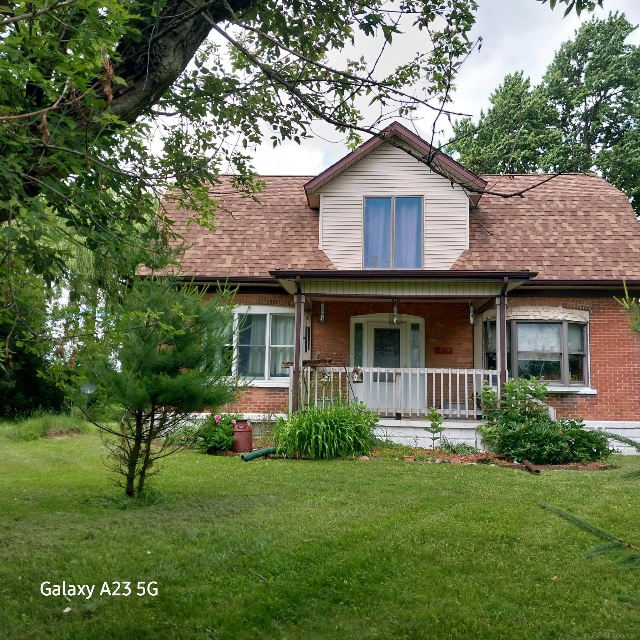 287 E Harrington Road — photo
