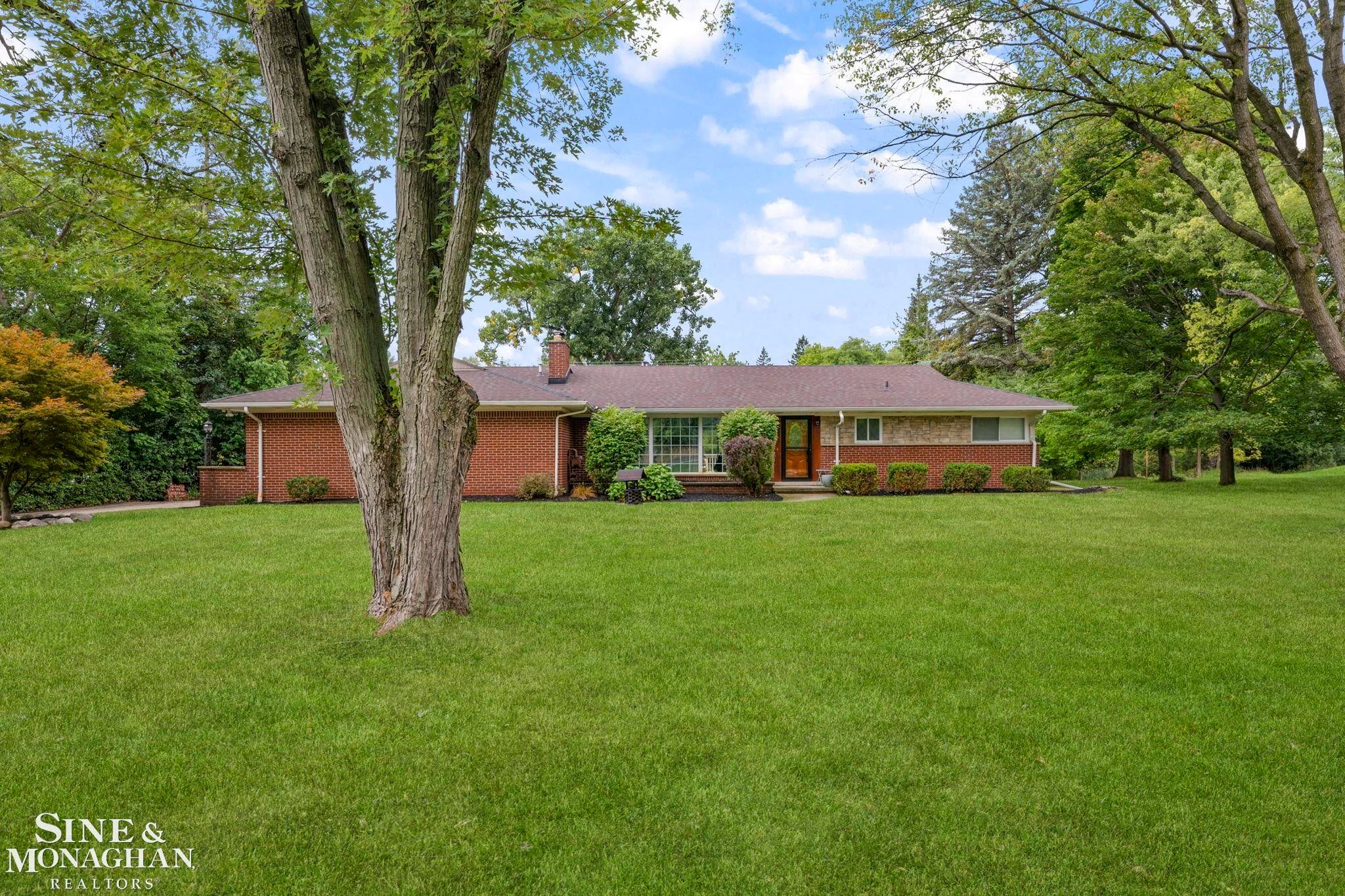 25631 Springbrook Drive — photo