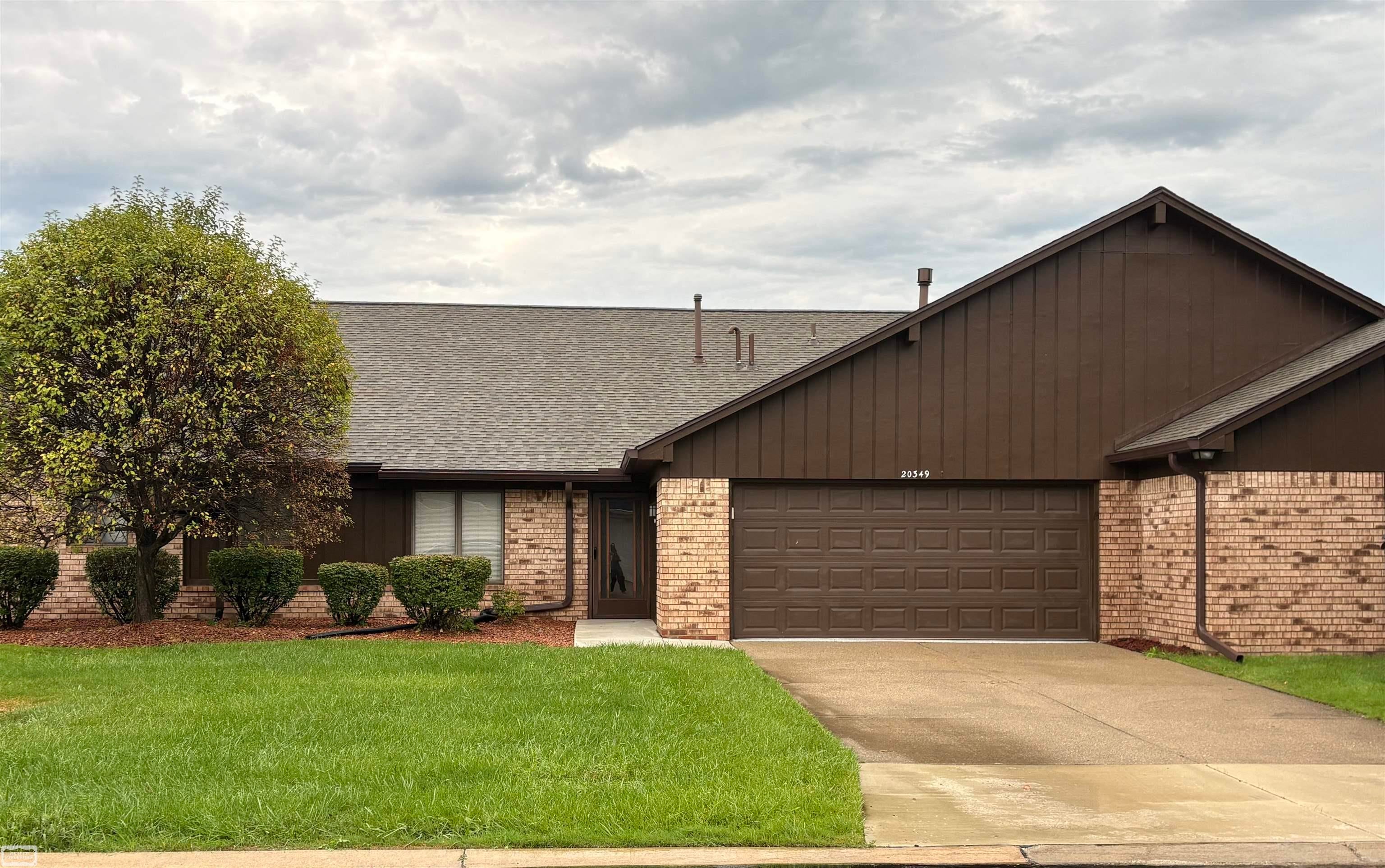 20349 Palm Meadow Dr Drive — photo