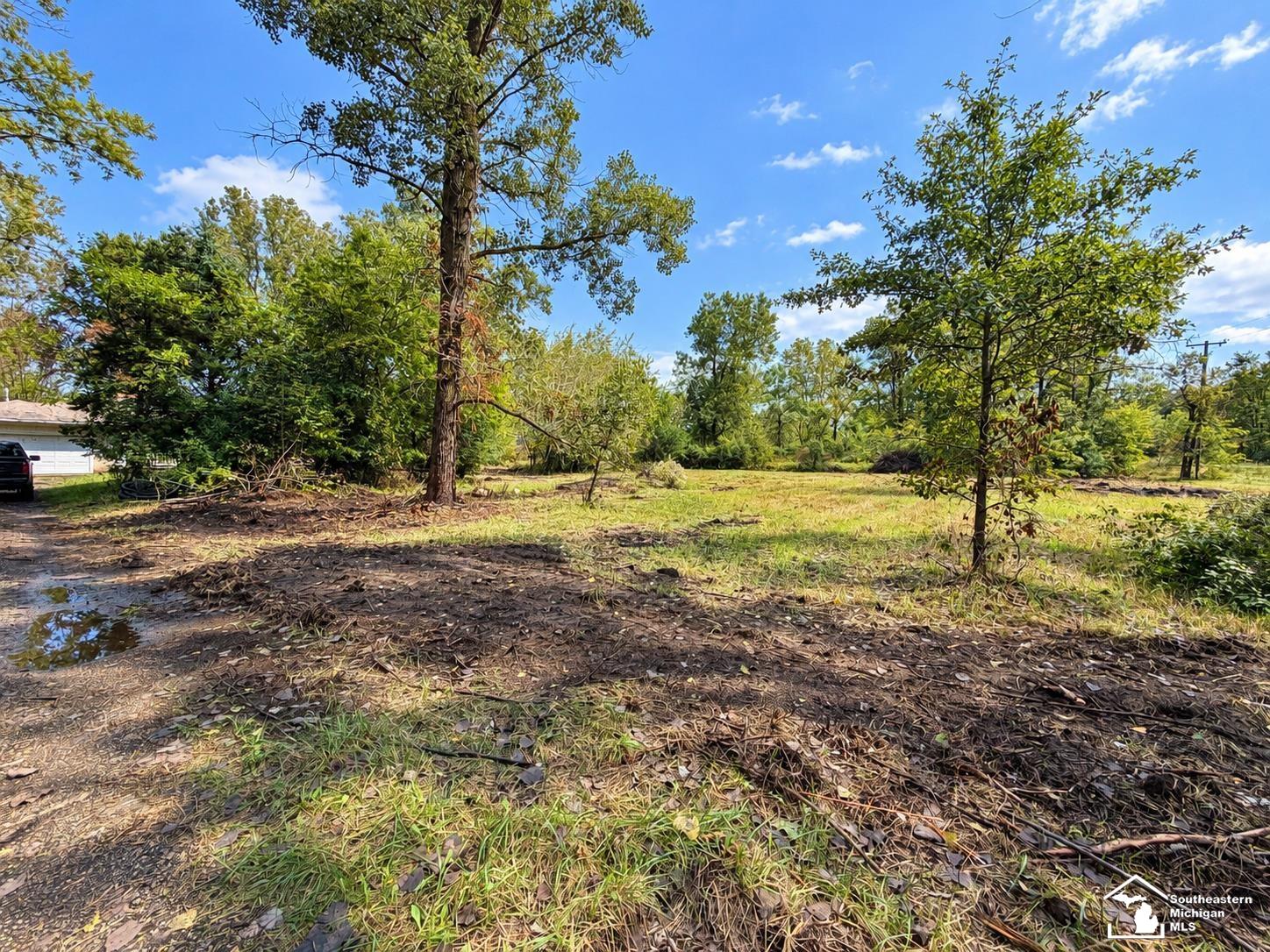 6718 Colf Road, Carleton, MI 48117 — photo 2