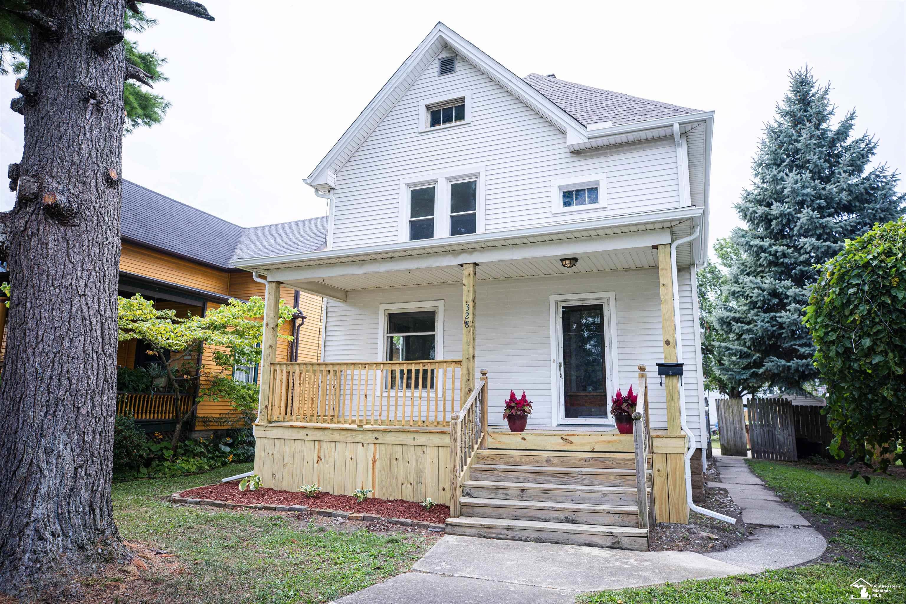 328 Union Street — photo
