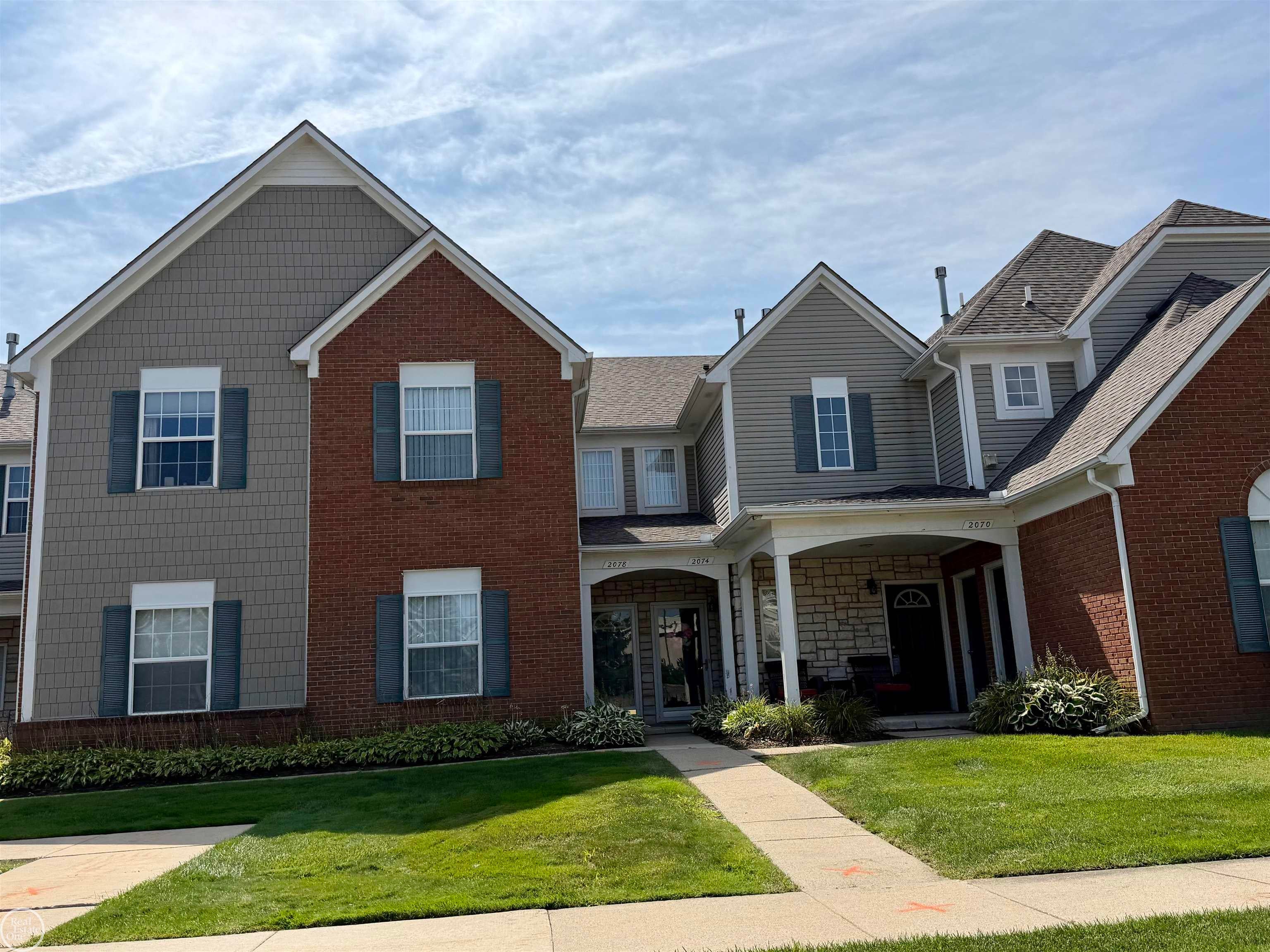 2078 Monarch Dr. Drive — photo