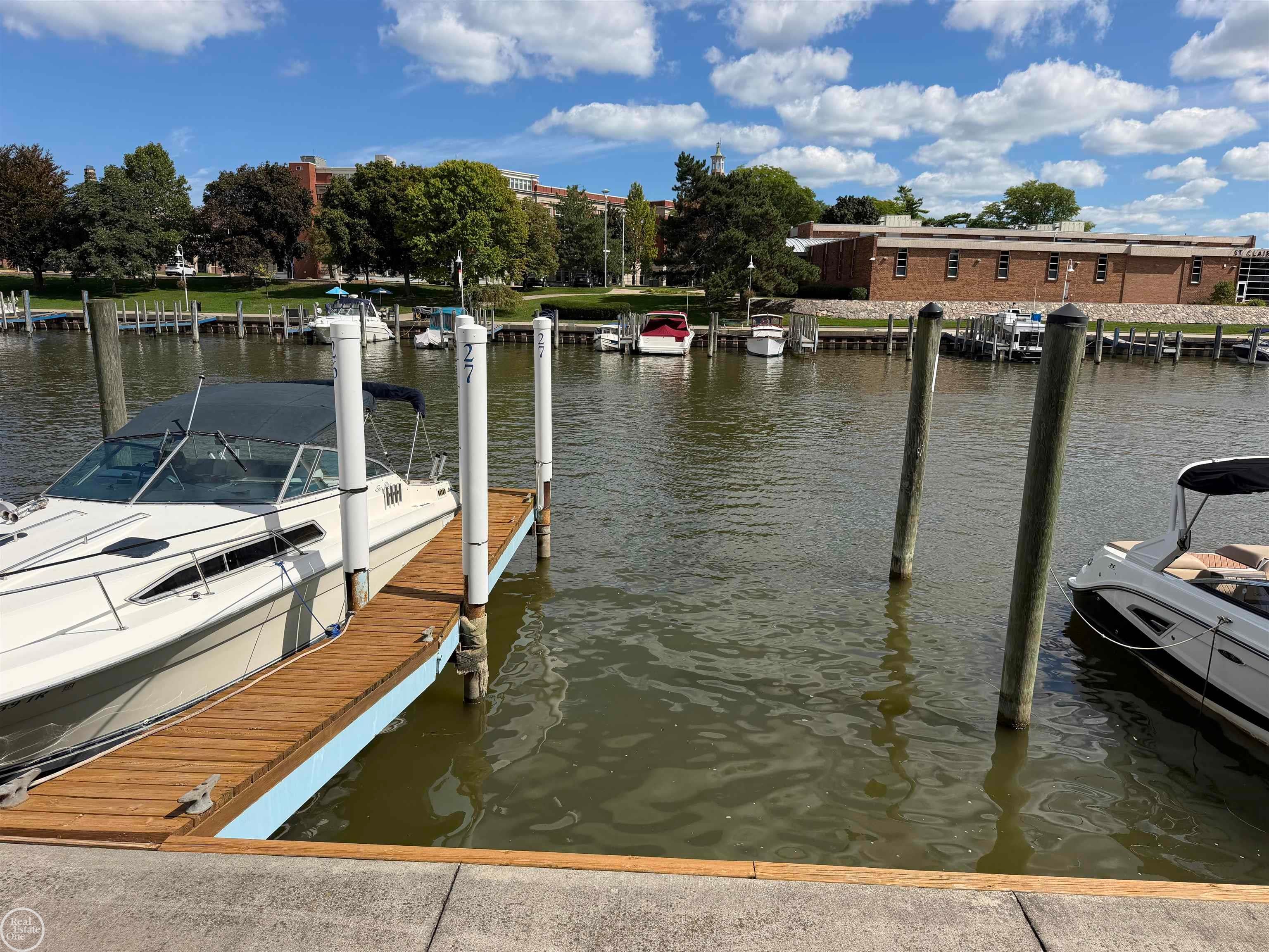 #27 Boat Well River — photo
