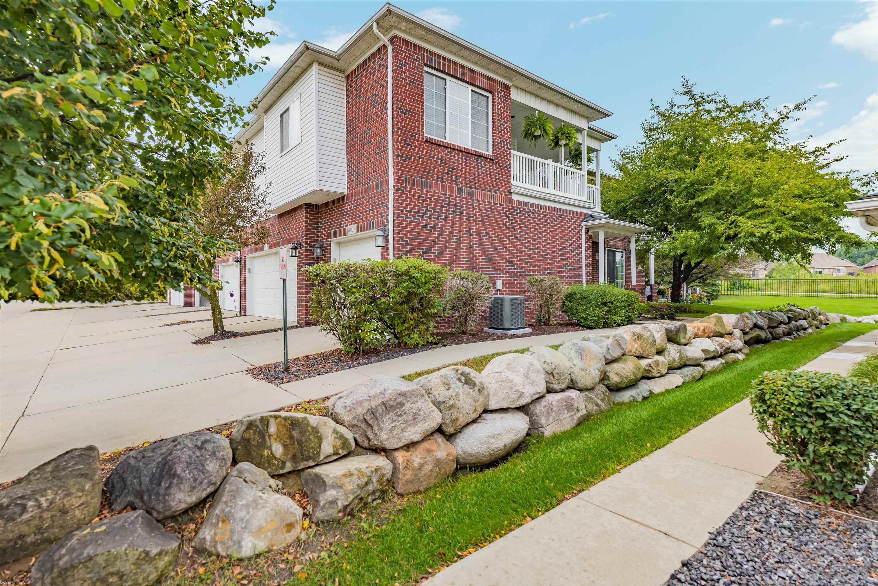 6817 Boulder Pointe Drive — photo