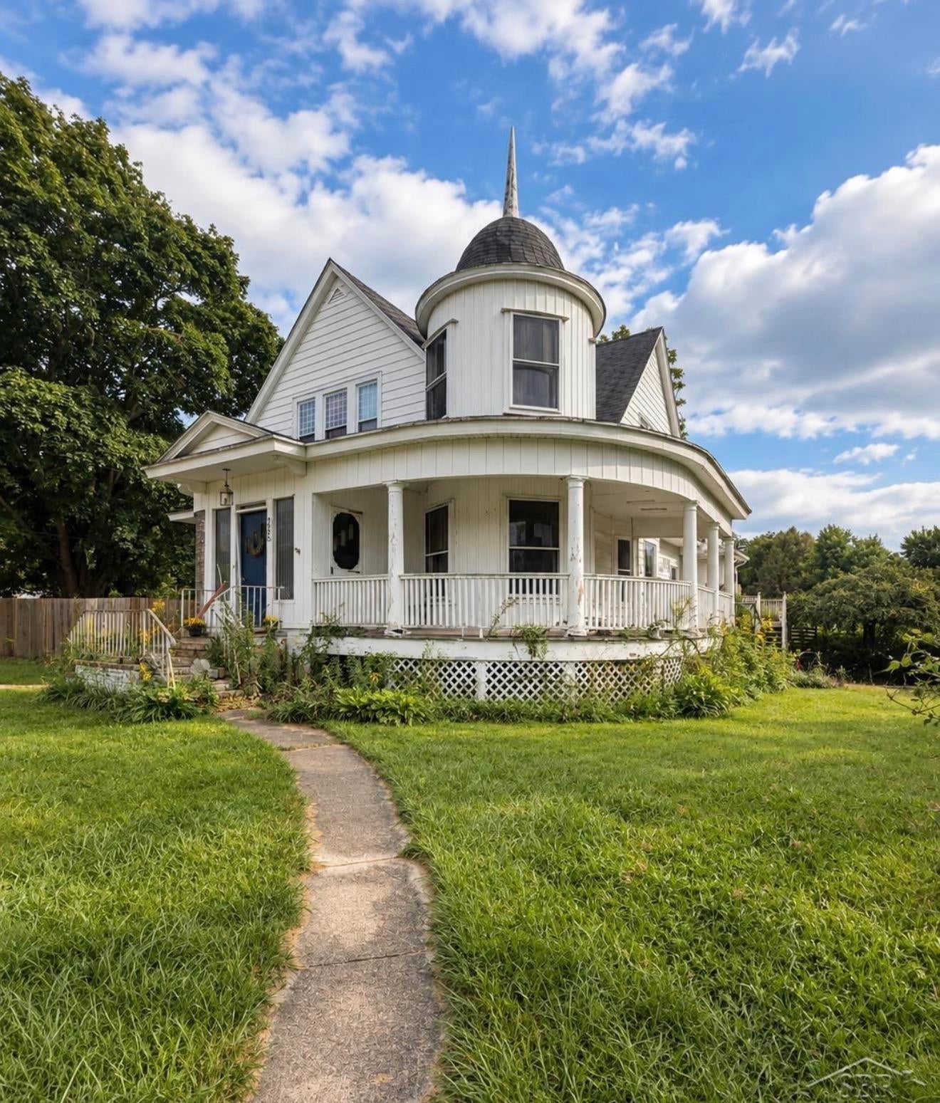 255 Logan Street — photo