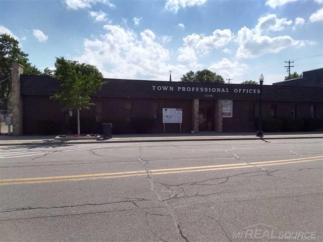 51145 Washington Street Suite F — photo
