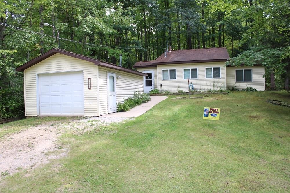 5042 Southwood Drive — photo