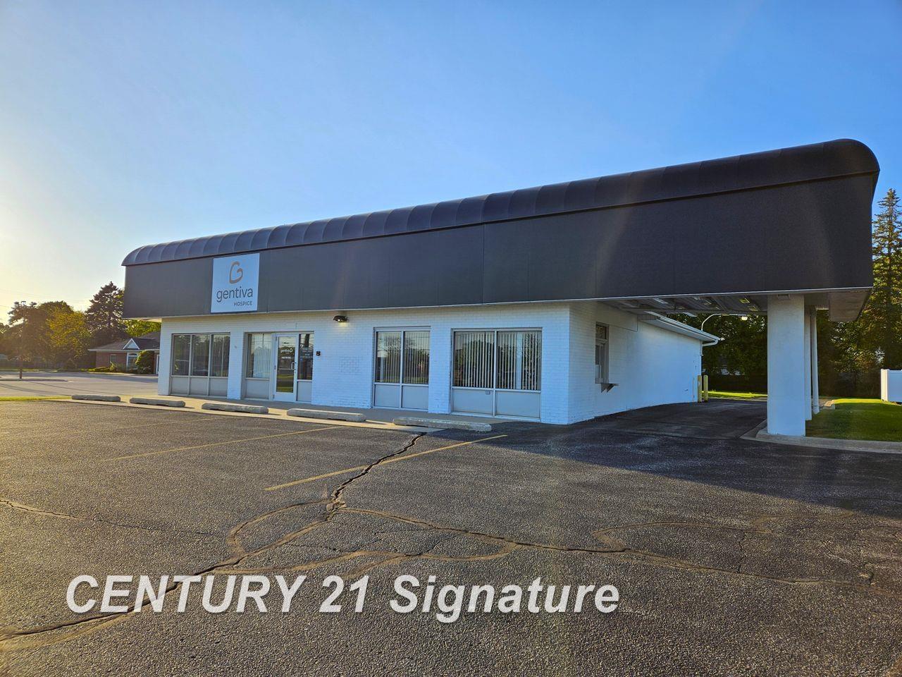 6270 State Street — photo
