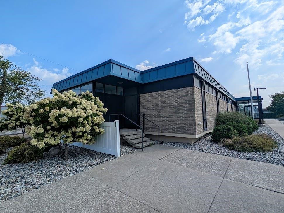 1304 N Sherman Street — photo