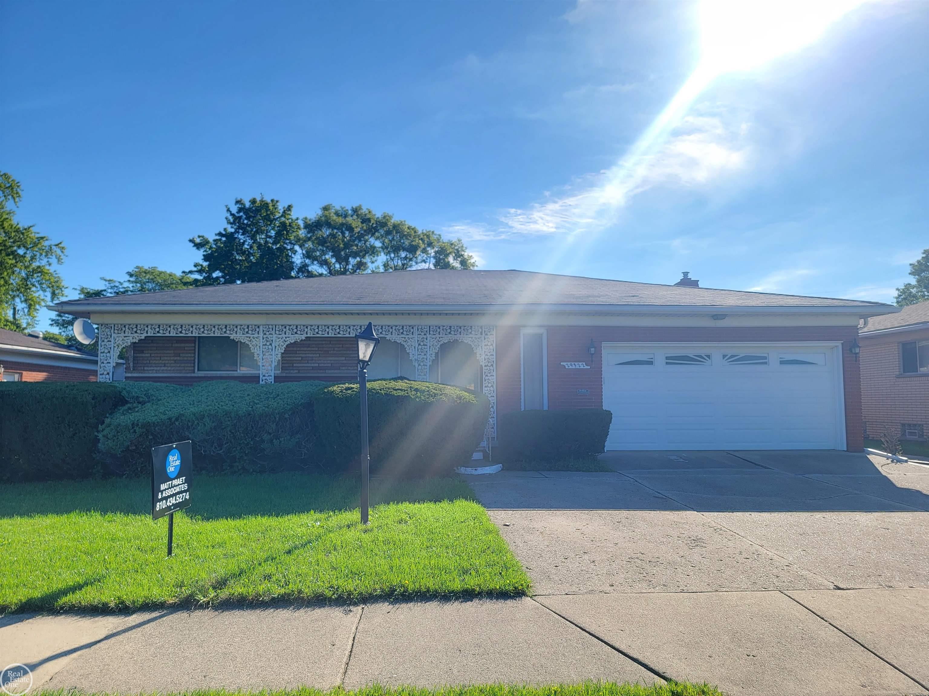 29322 Ridgefield Avenue — photo