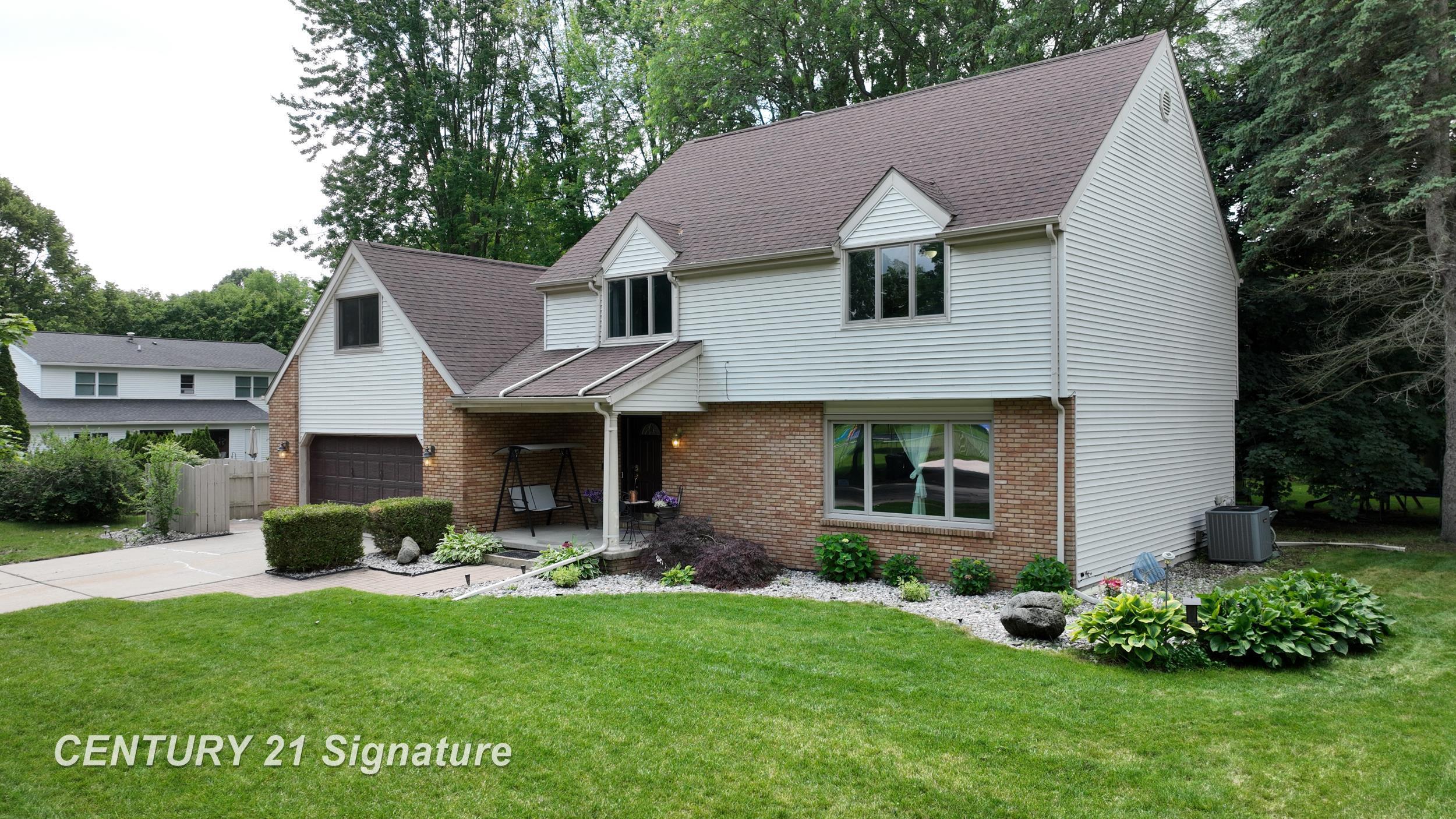 301 Meyfield Lane — photo