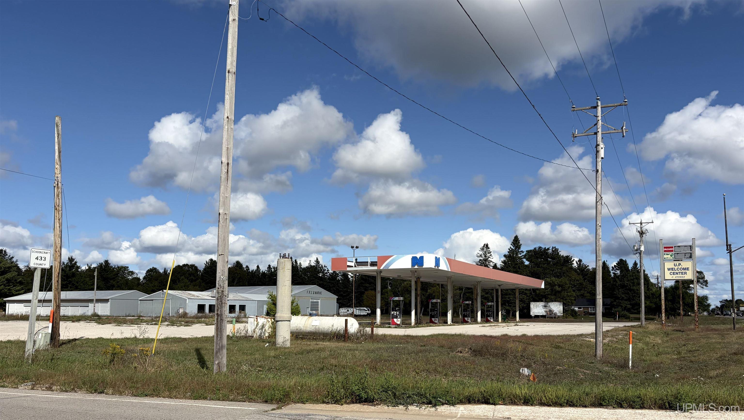 6130 W US Hwy 2 Highway — photo