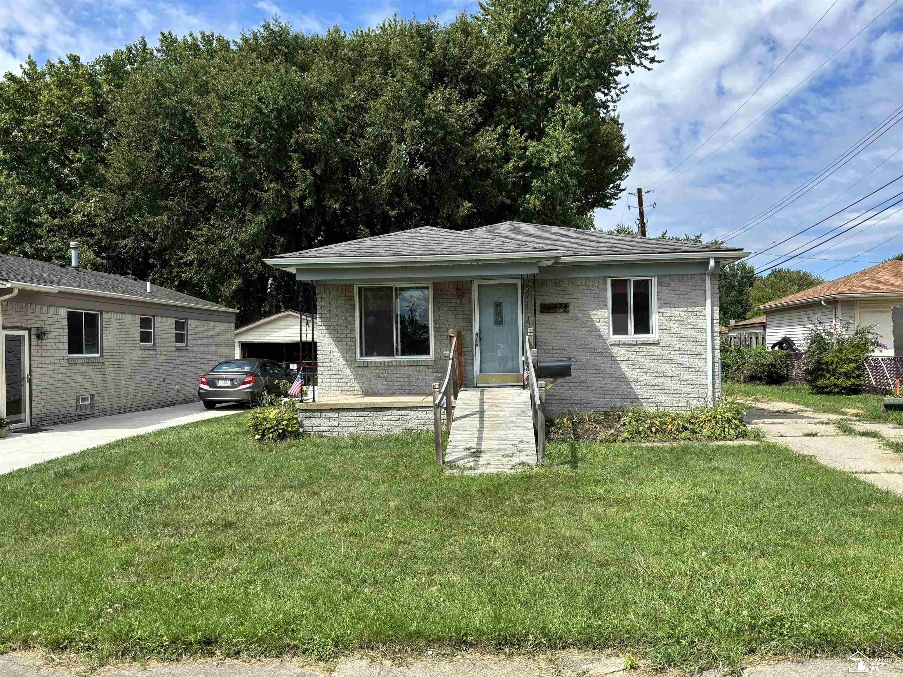 34373 Virgil Street — photo