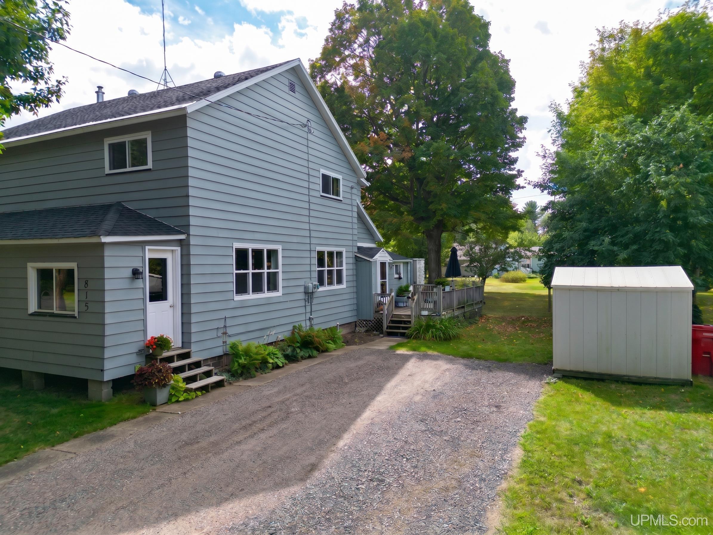 815 Patriot Street — photo
