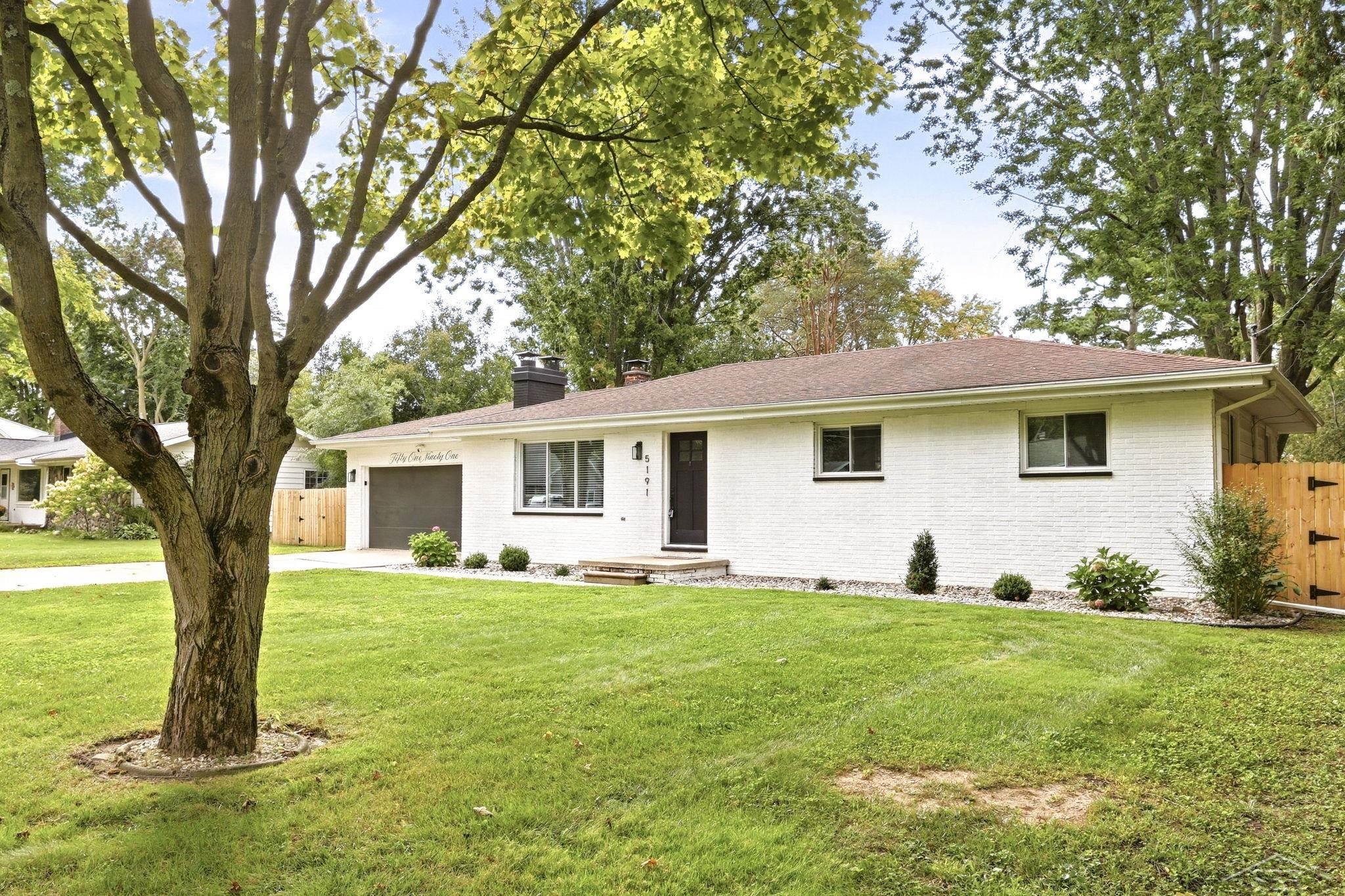 5191 Clara Drive — photo