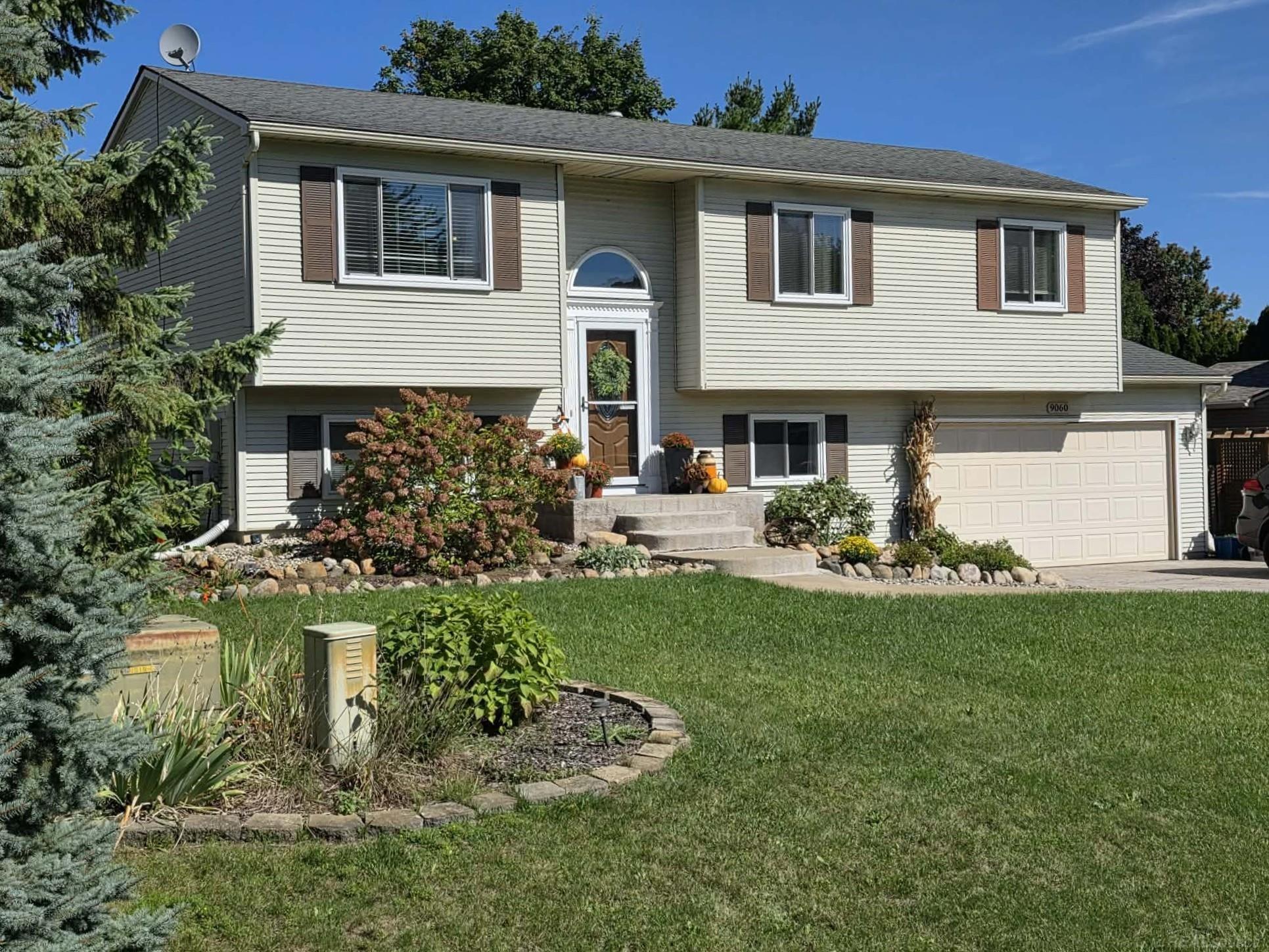 9060 Wildwood Lake Drive — photo