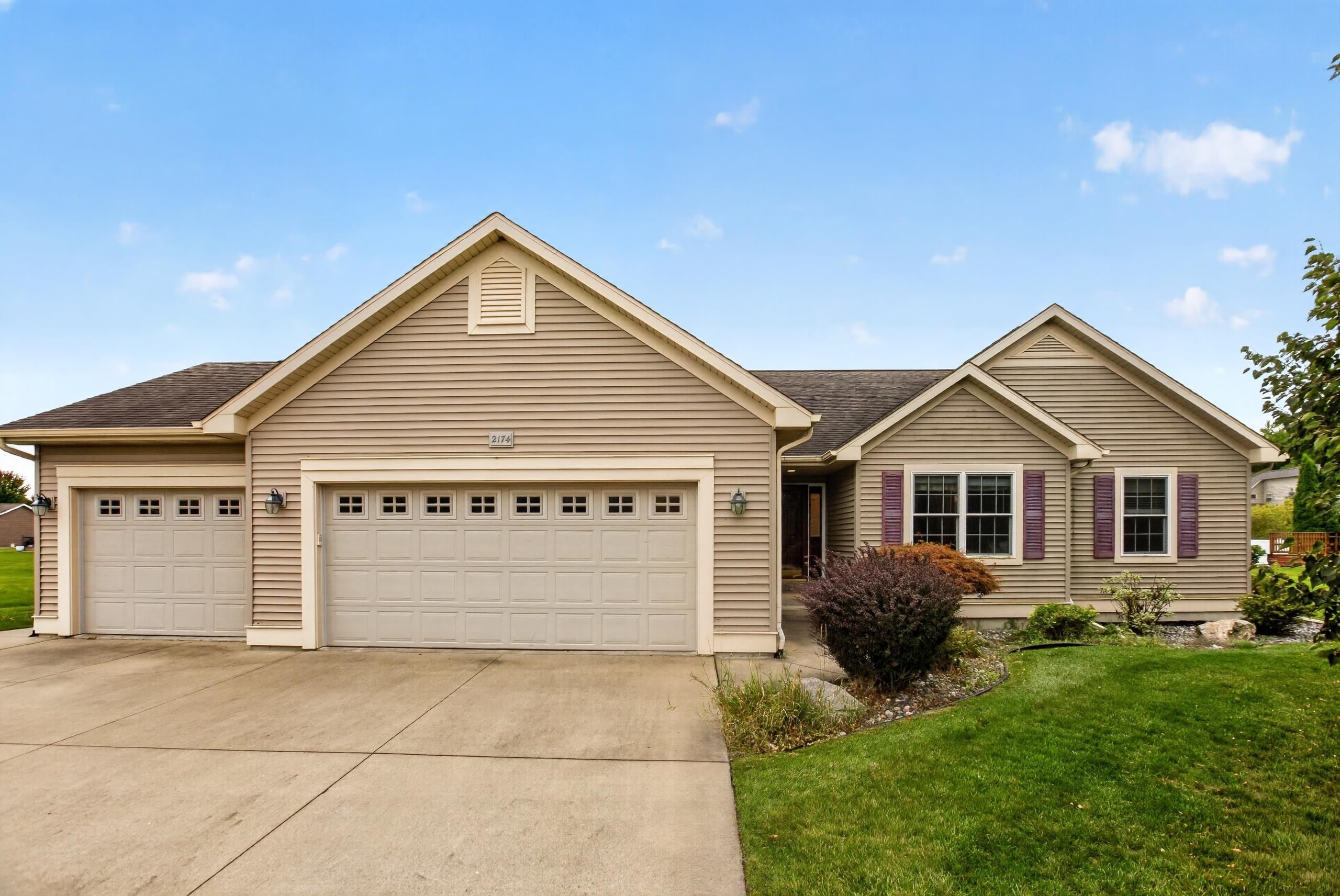 2174 Jaime Drive — photo