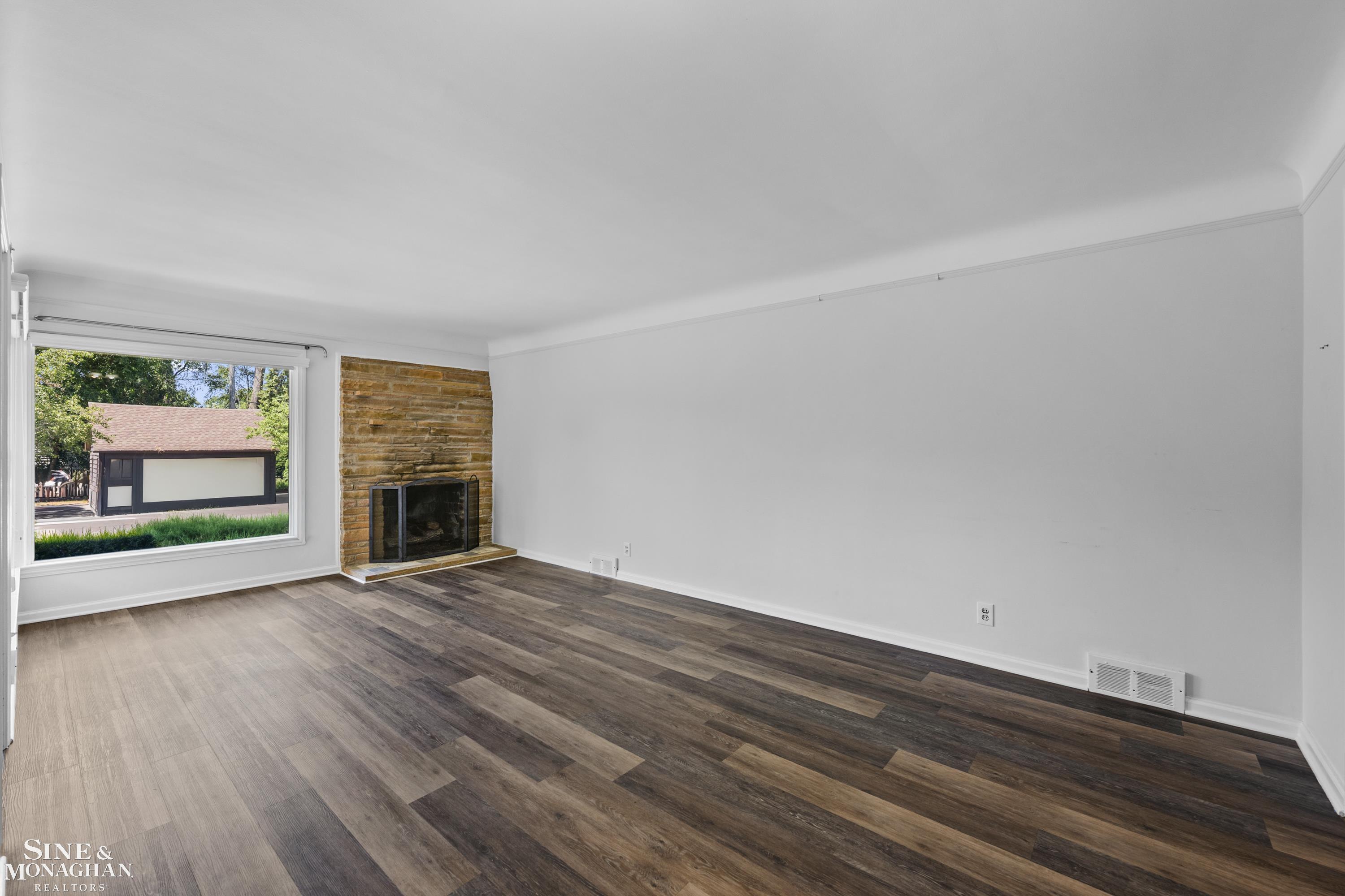306 Ridge Road, Grosse Pointe Farms, MI 48236 — photo 3