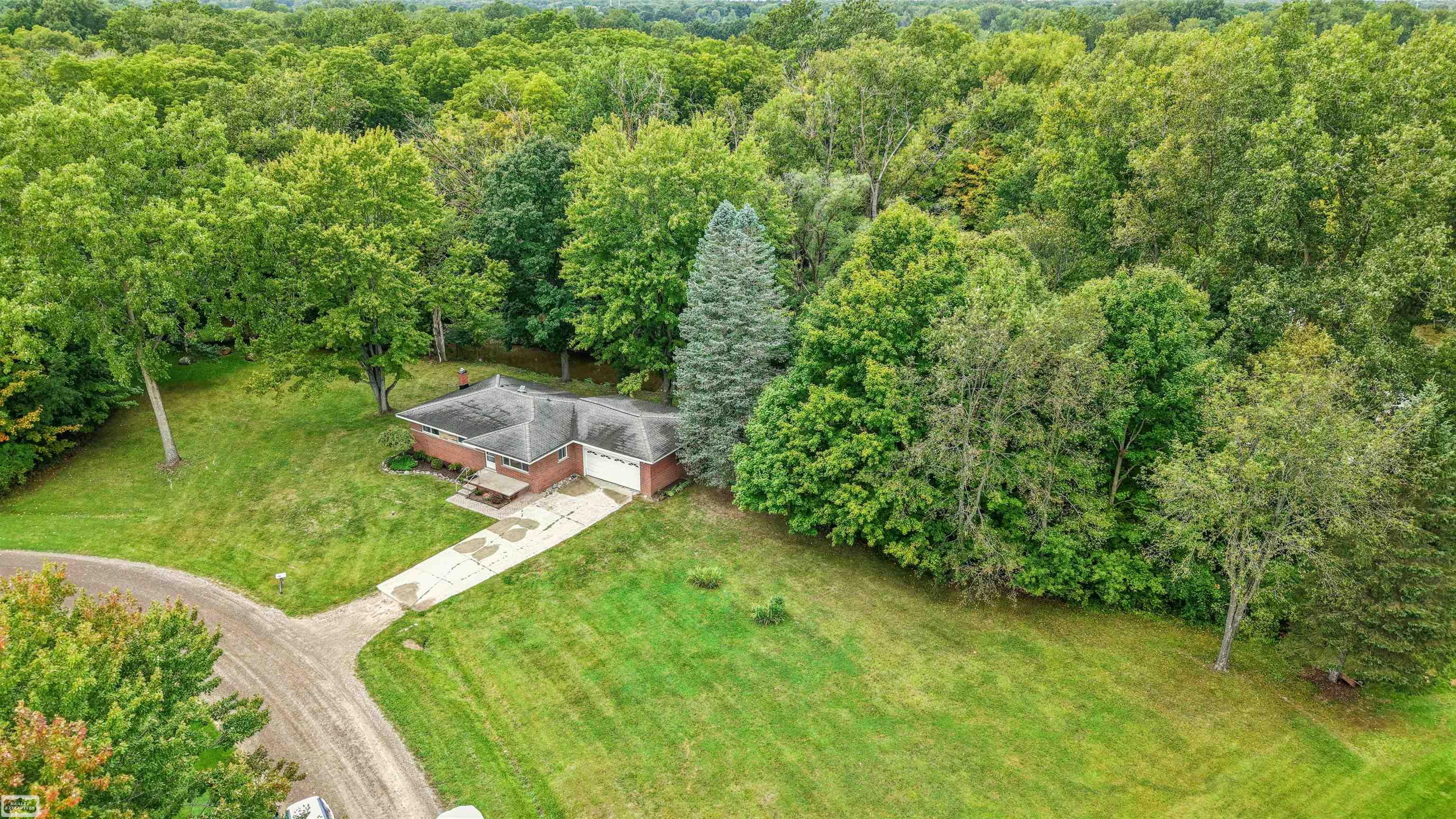 21601 Chester Road, Ray Twp, MI 48096 — photo 3