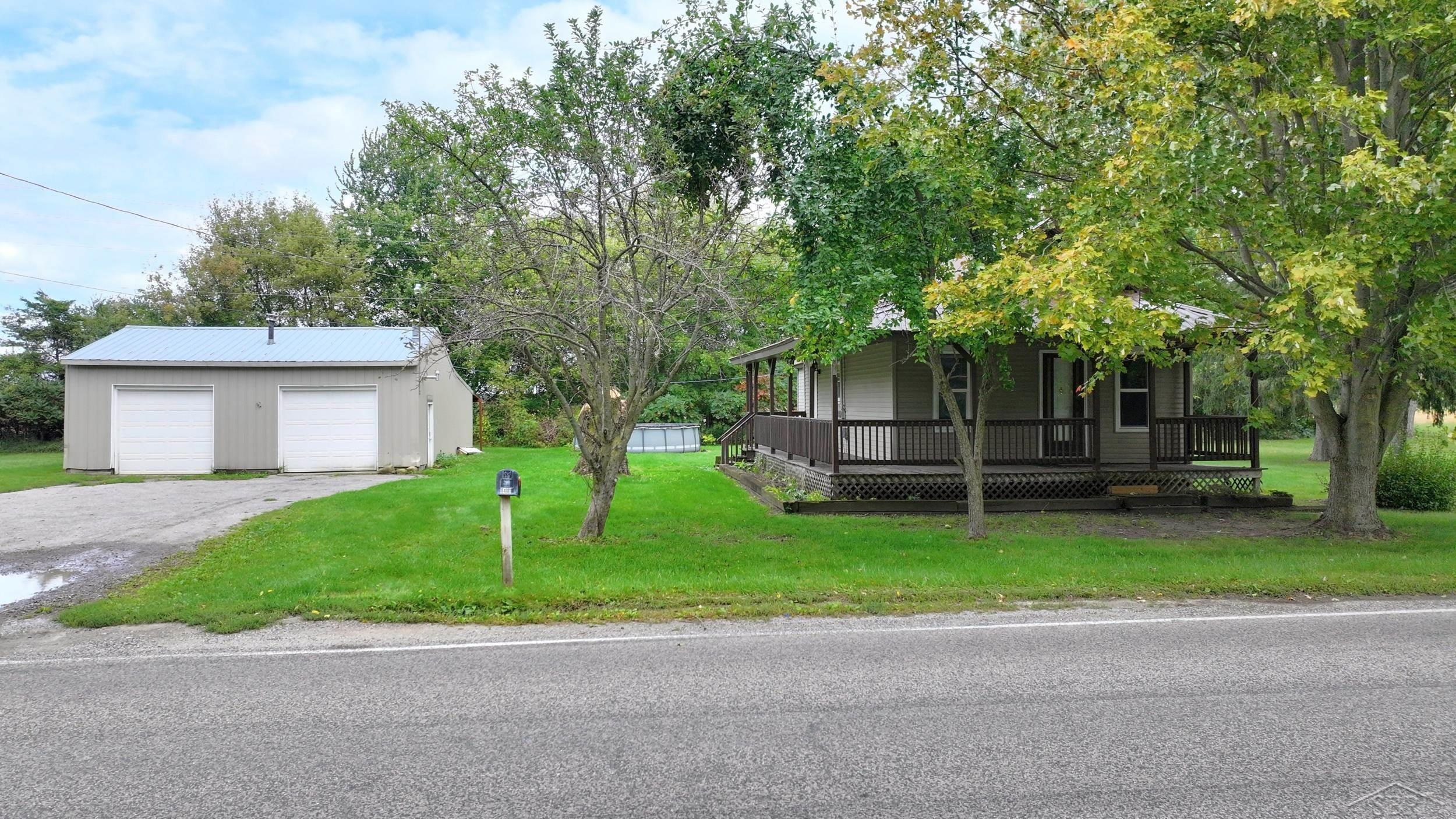 1411 Chesaning Road — photo