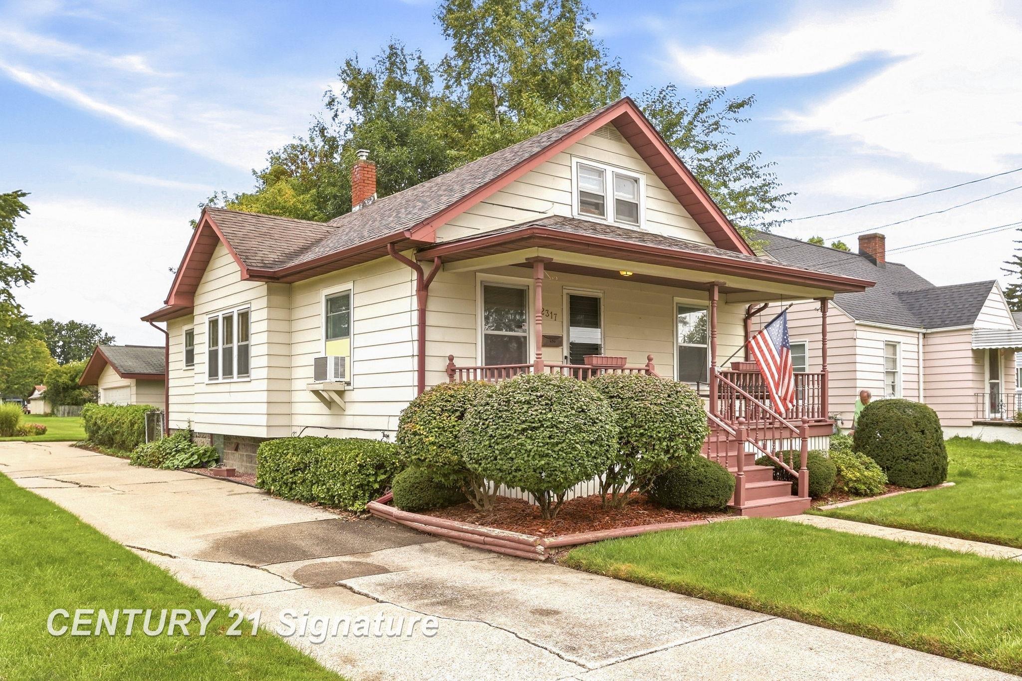 2317 N Charles Street — photo