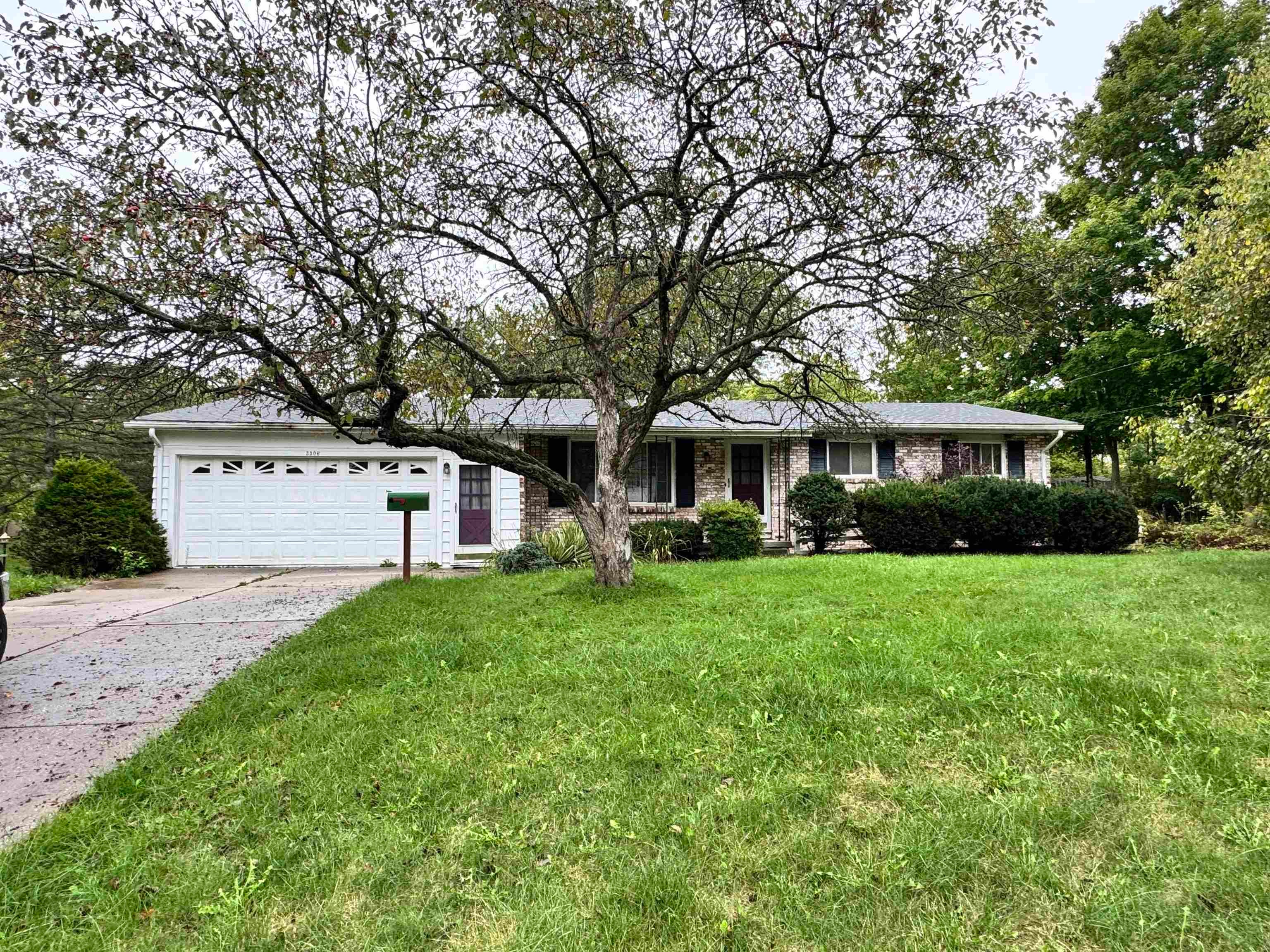 3306 Woodvalley Drive — photo