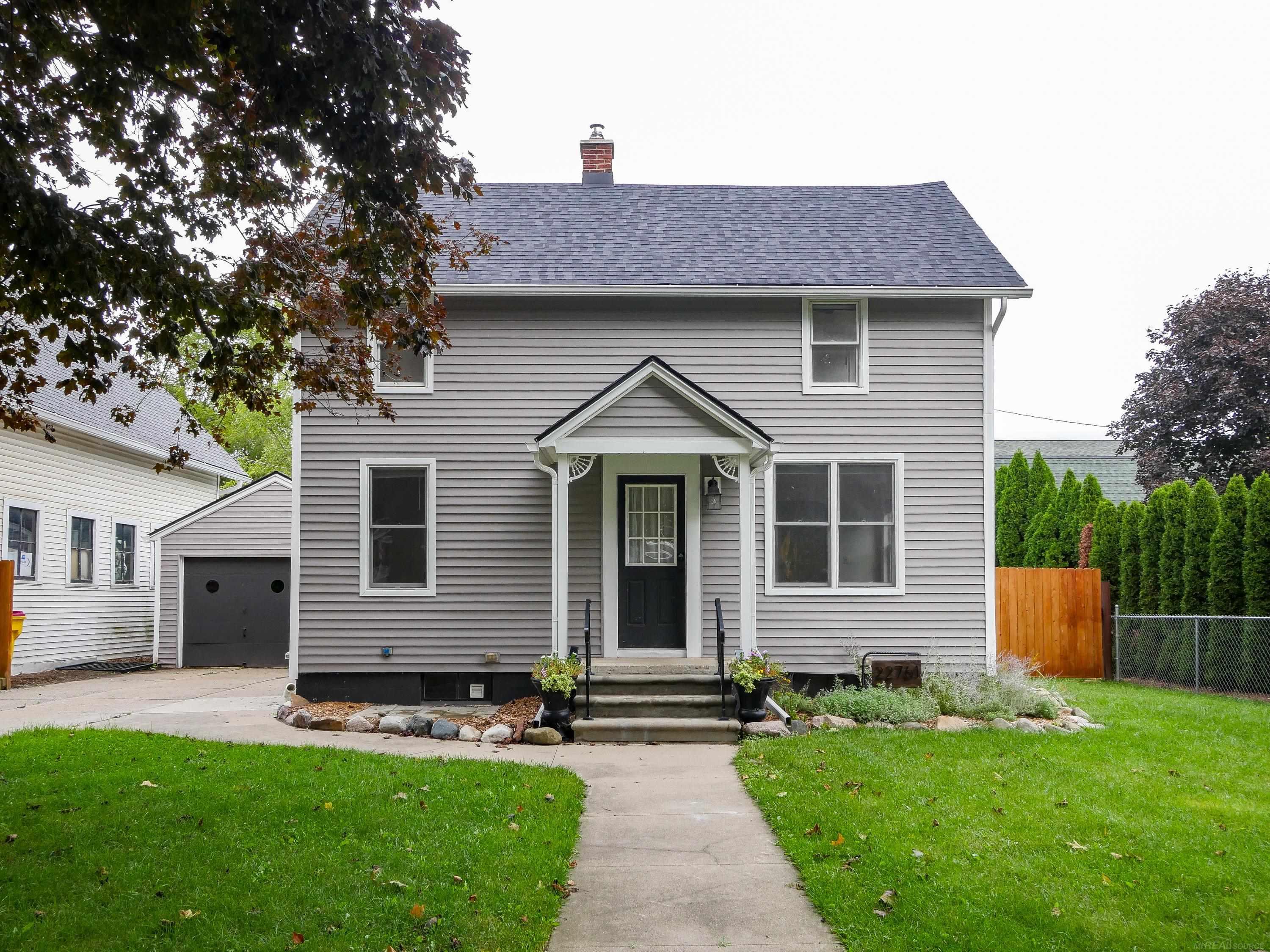 22761 W Main Road — photo