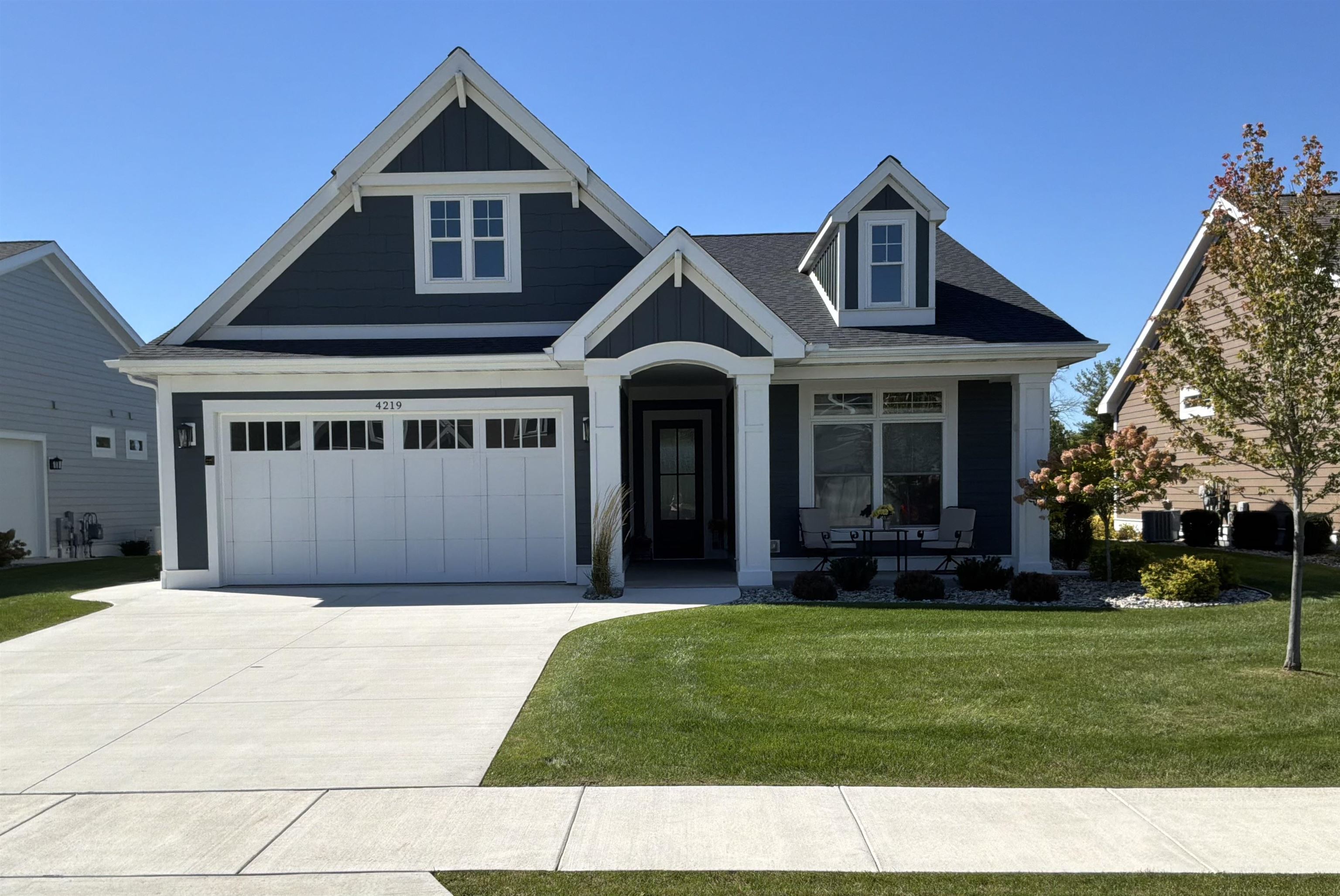 4219 Village Green Drive — photo