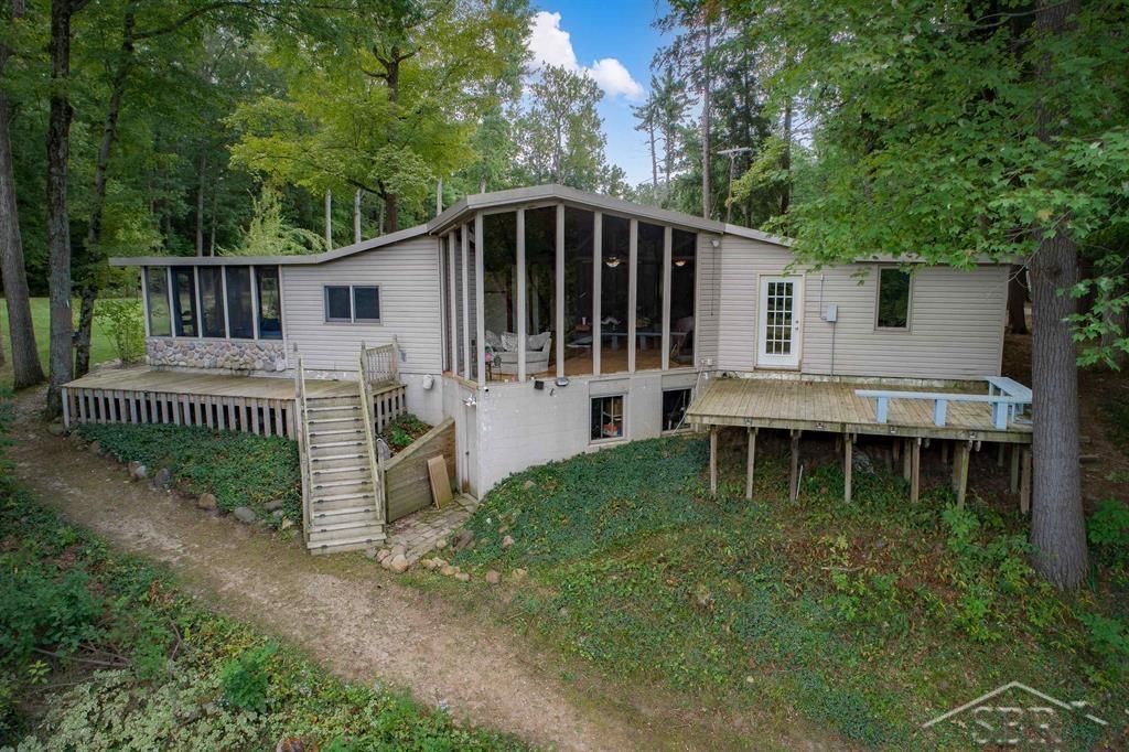 90 Wiley Lane — photo