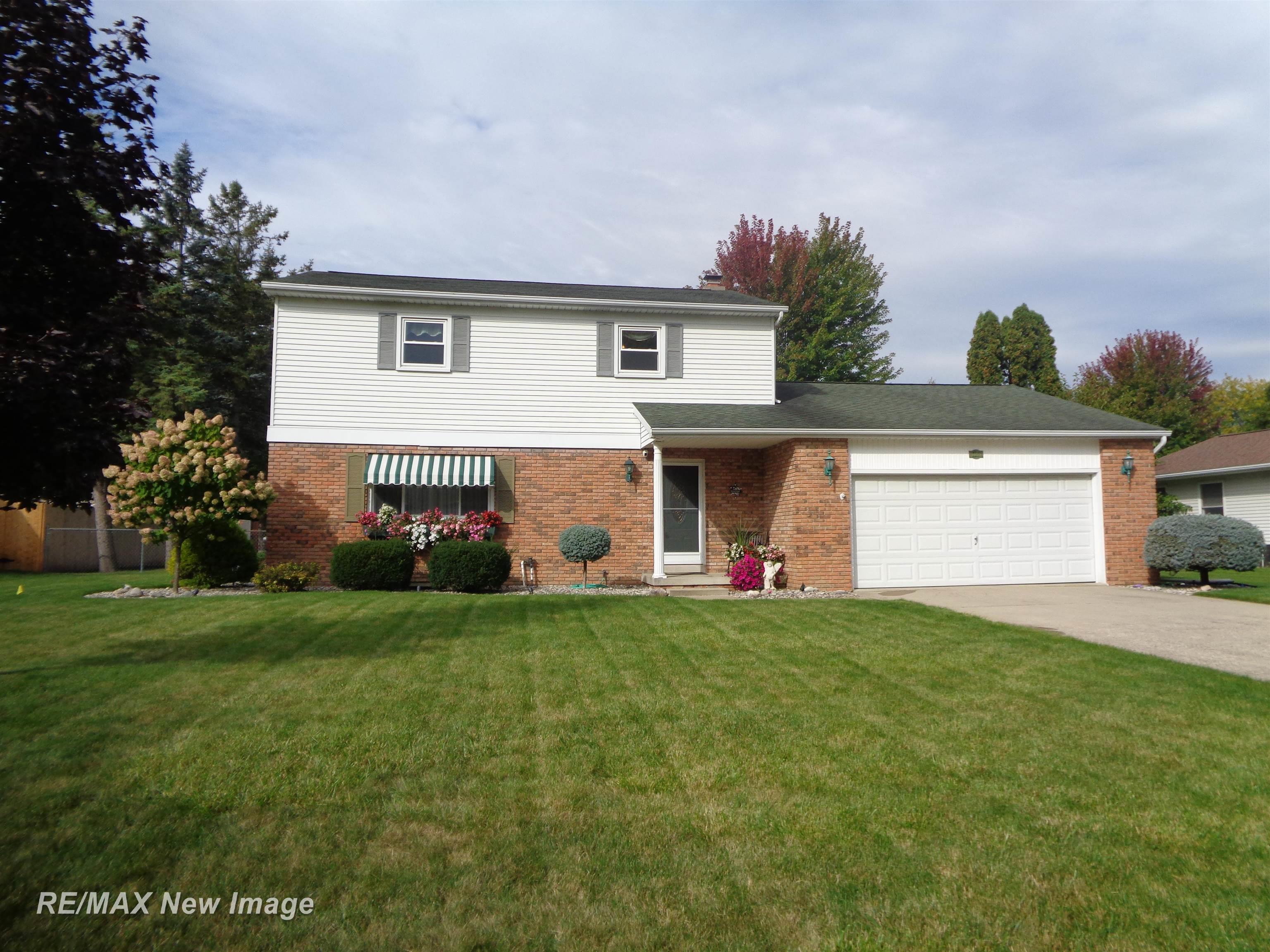 3185 Columbine Drive — photo