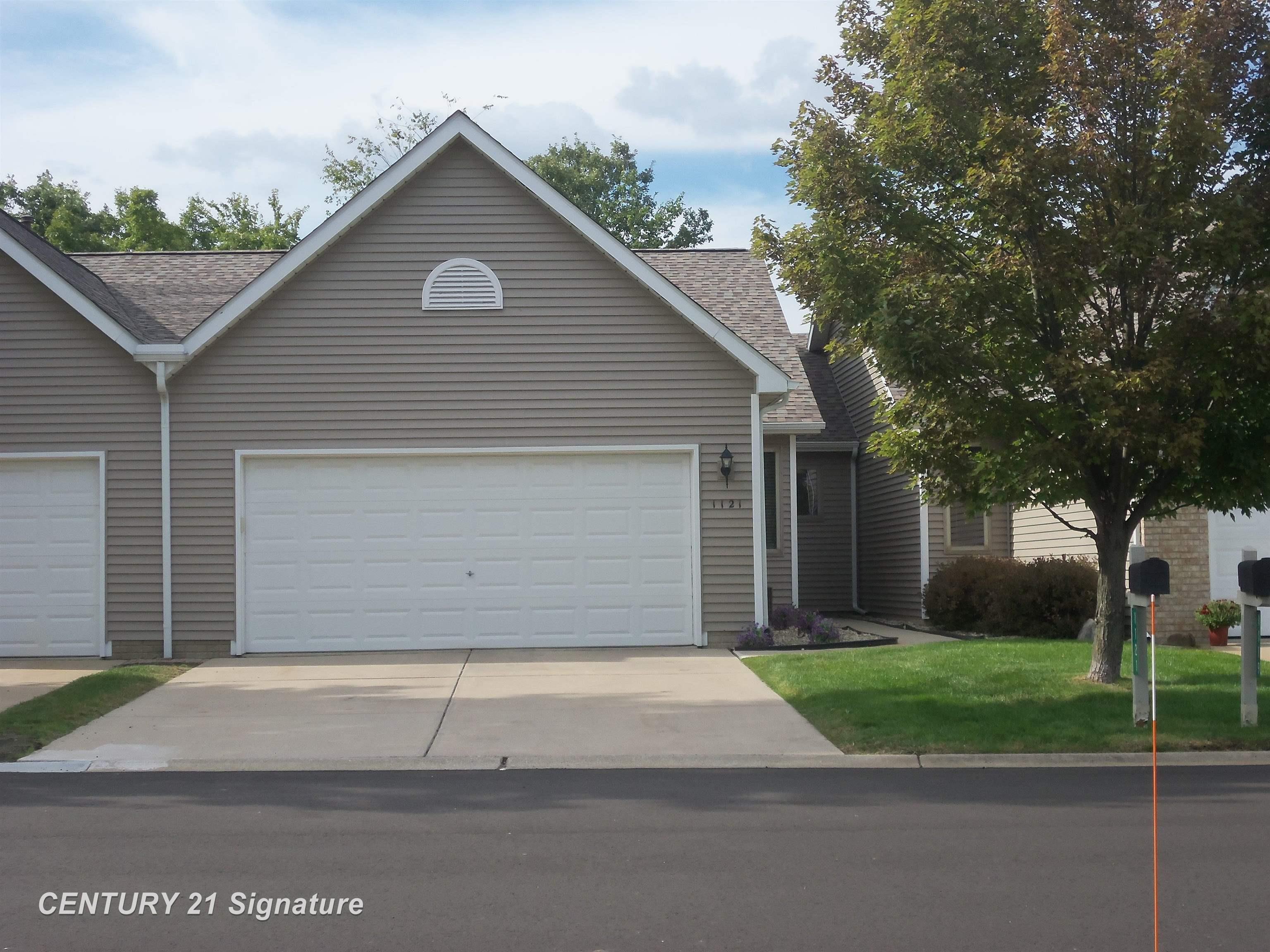 1121 Jenna Lane — photo