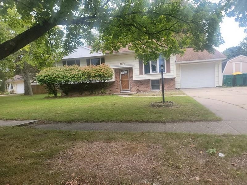 3026 Yorkshire Drive — photo