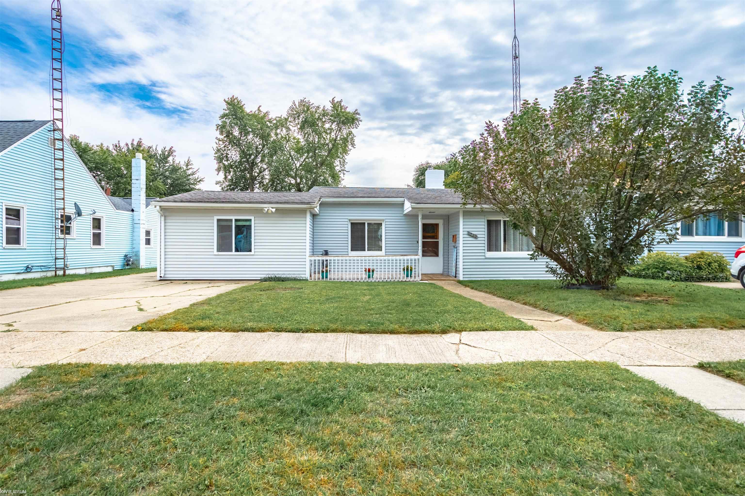 1730 Jenks Street — photo