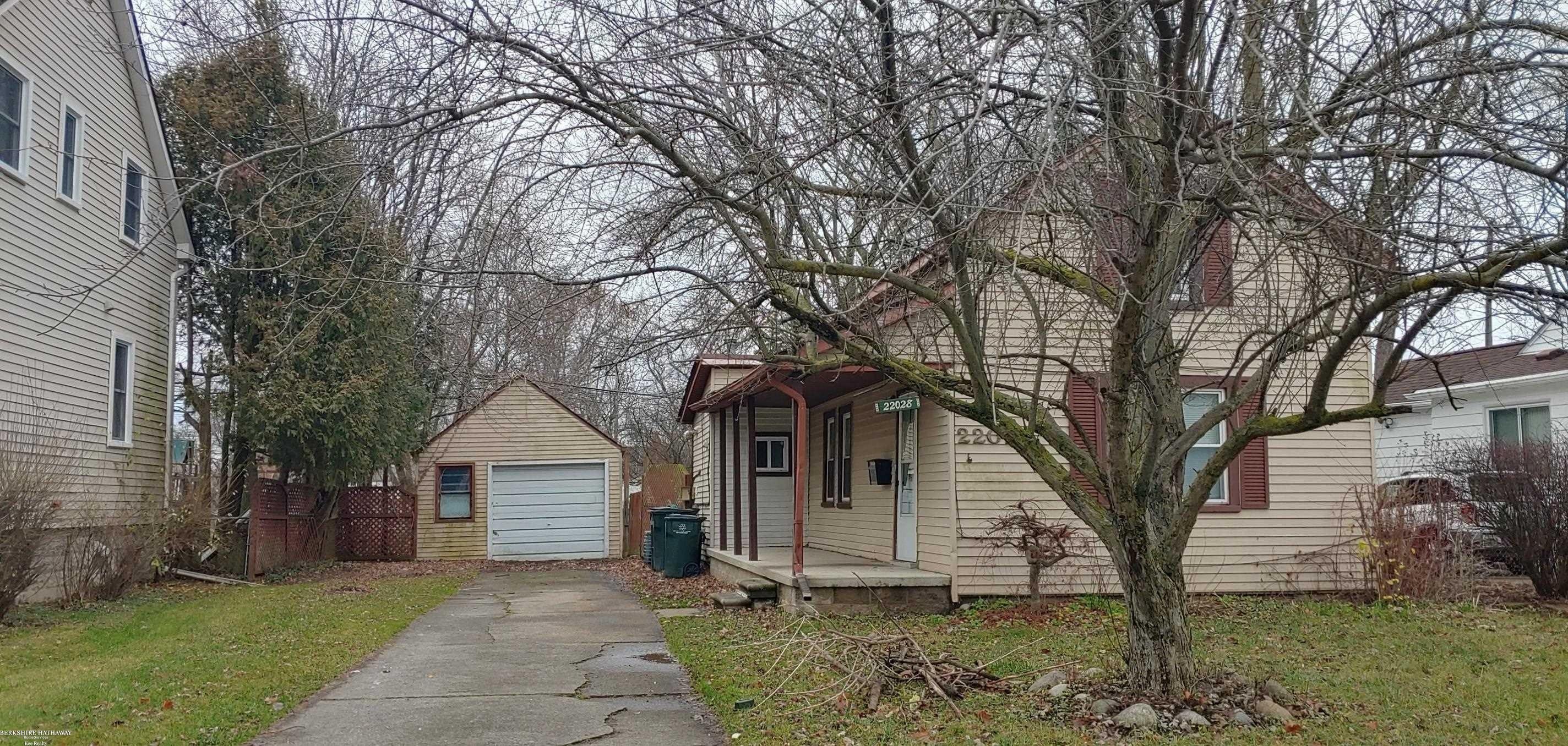22028 Maple Street — photo