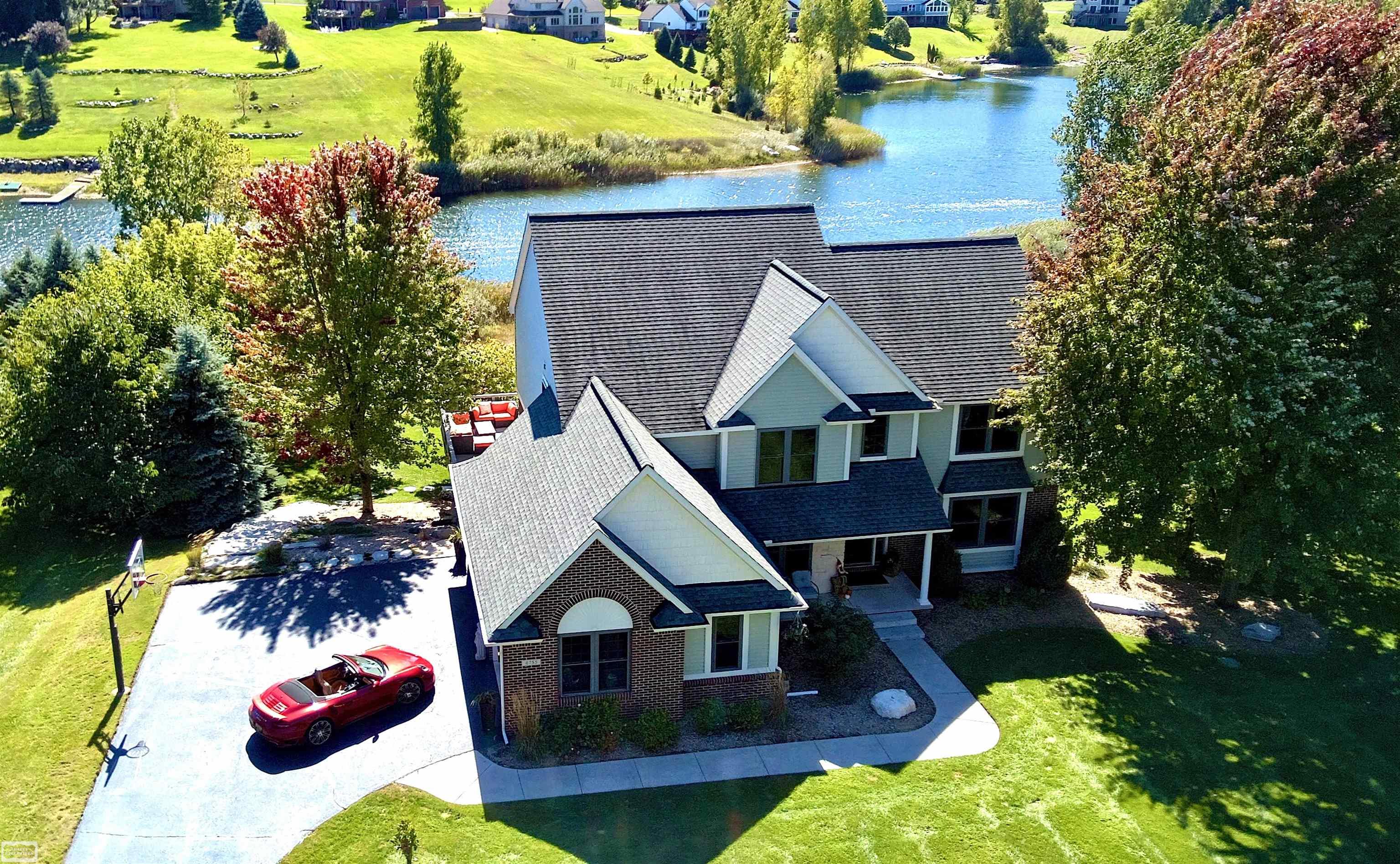 4755 Owasco Court — photo