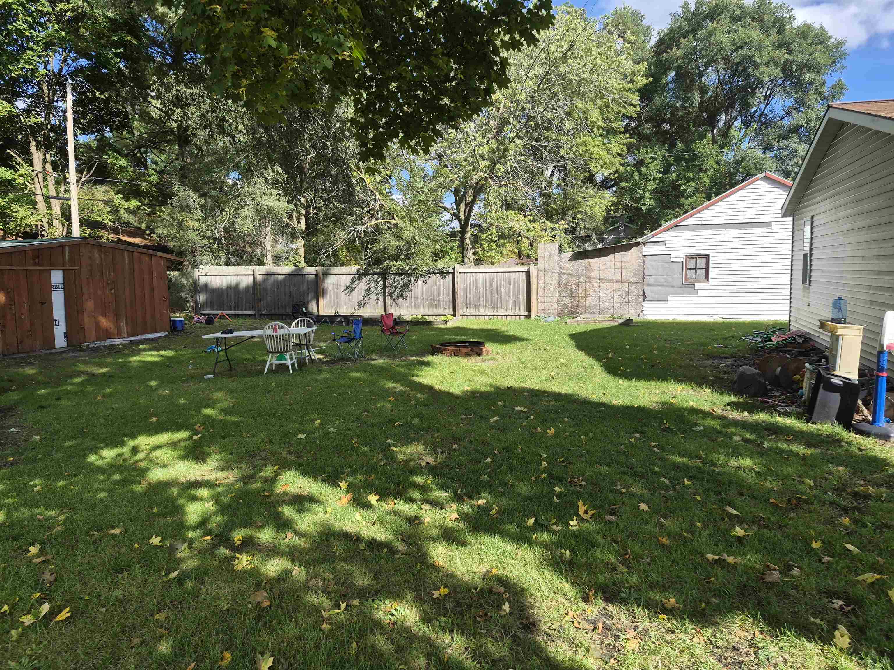 213 E. Maple Street, Gladwin, MI 48624 — photo 2