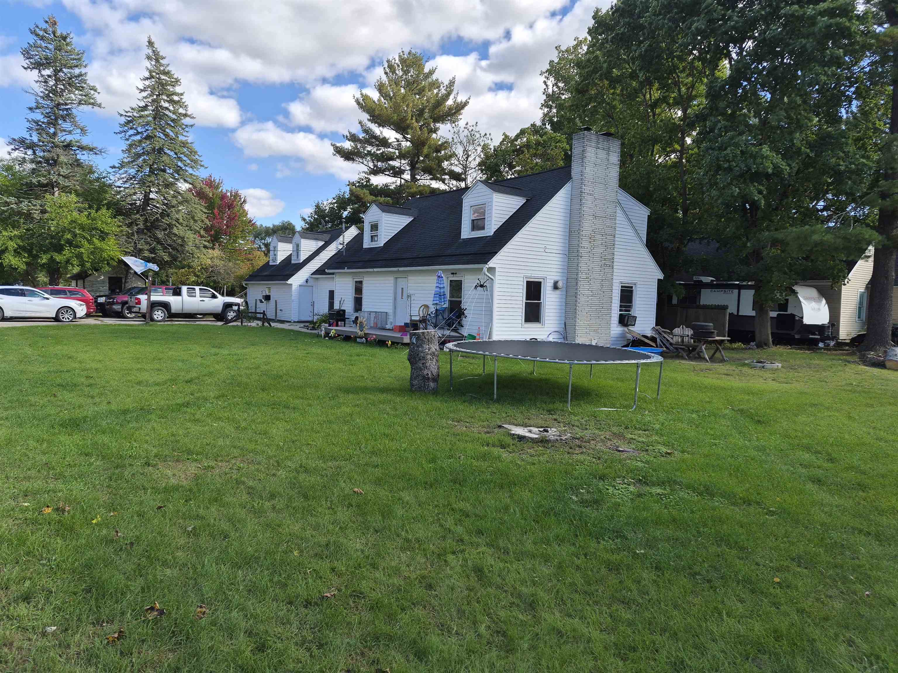 139 W. Deer Street — photo
