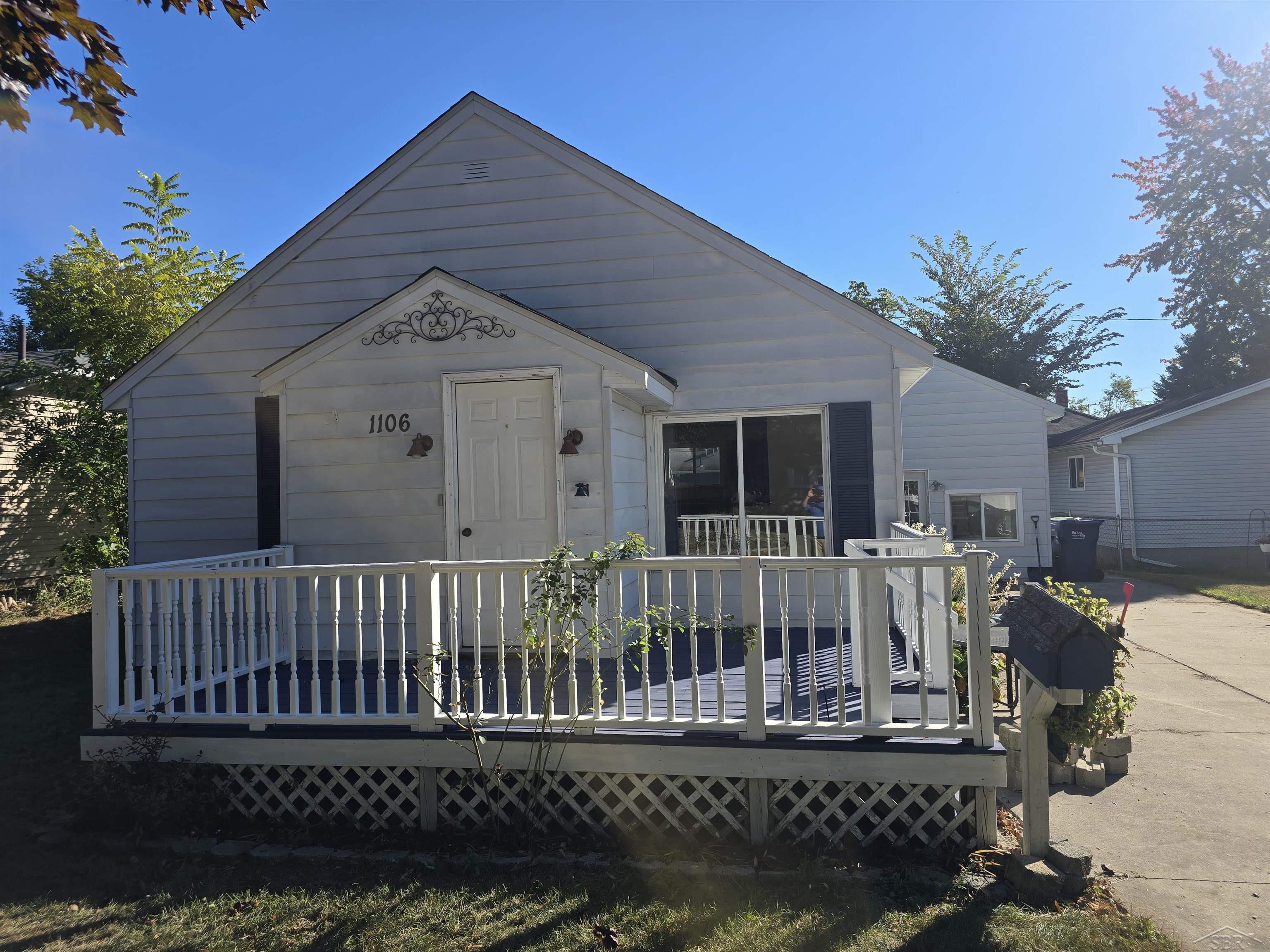 1106 N Dean Street — photo