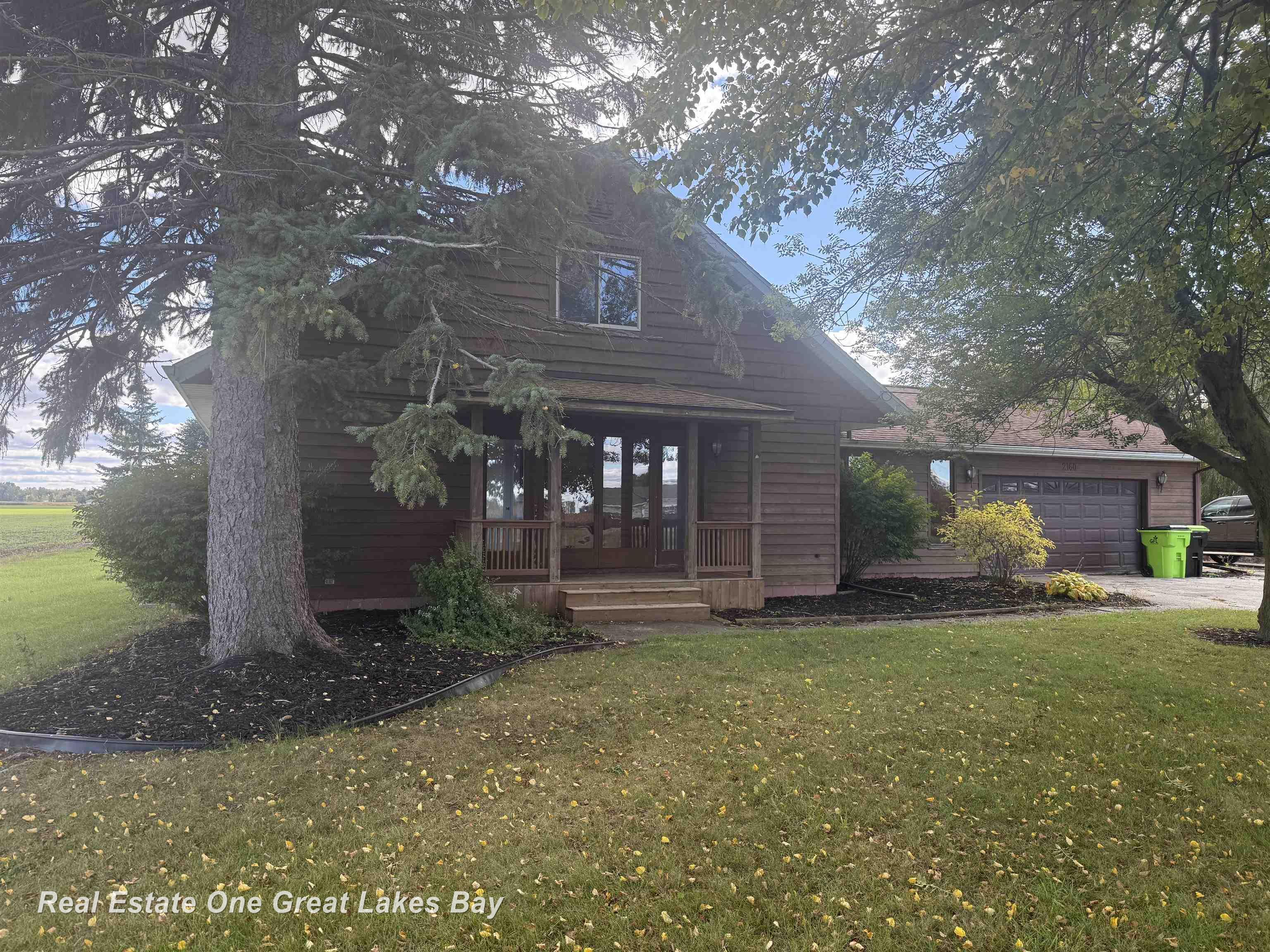 2160 River Road, Kawkawlin, MI 48631