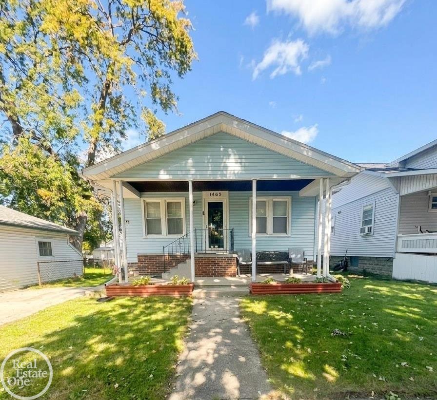 1425 Carleton Street — photo