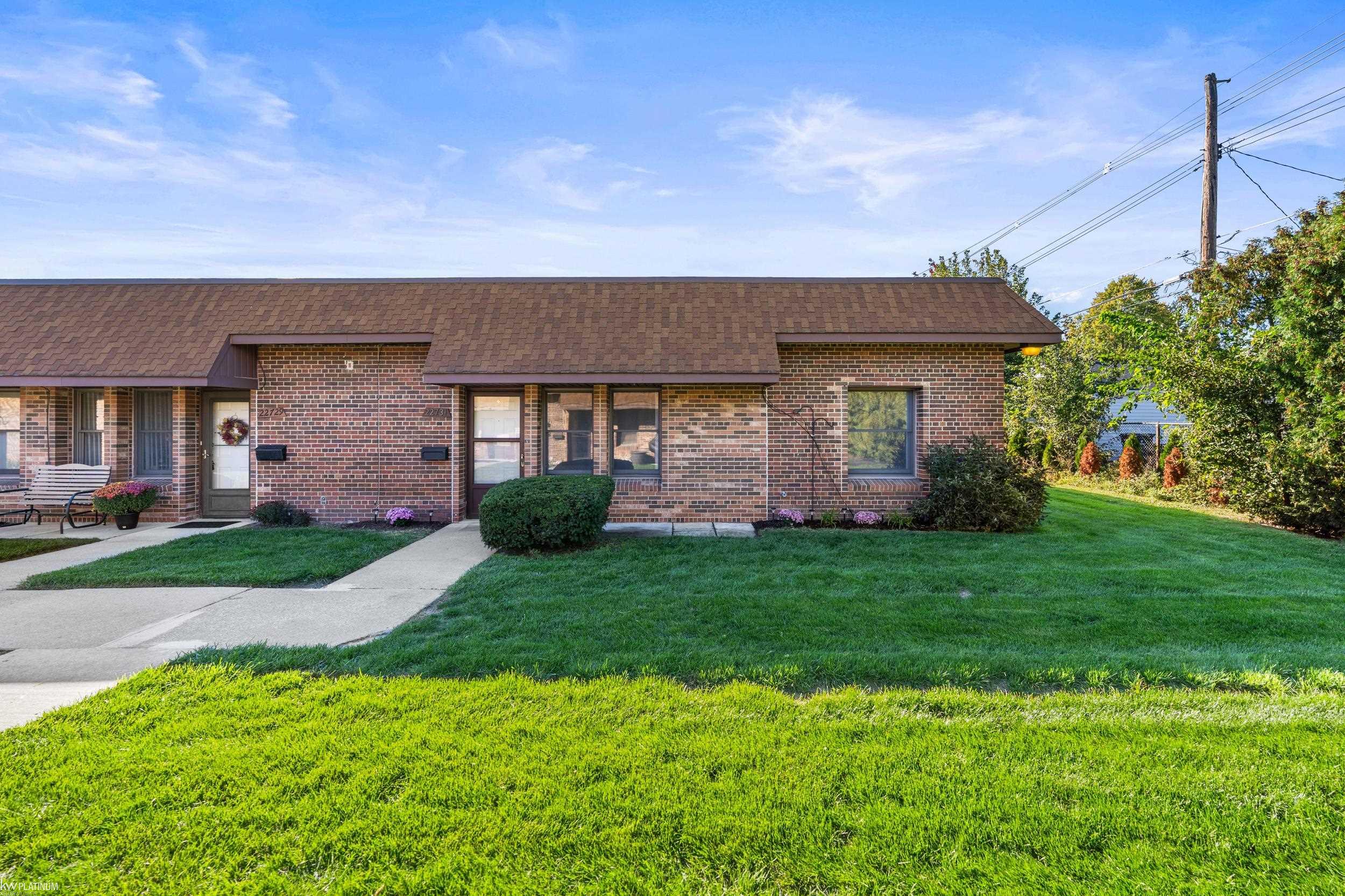 22731 Garfield Street — photo