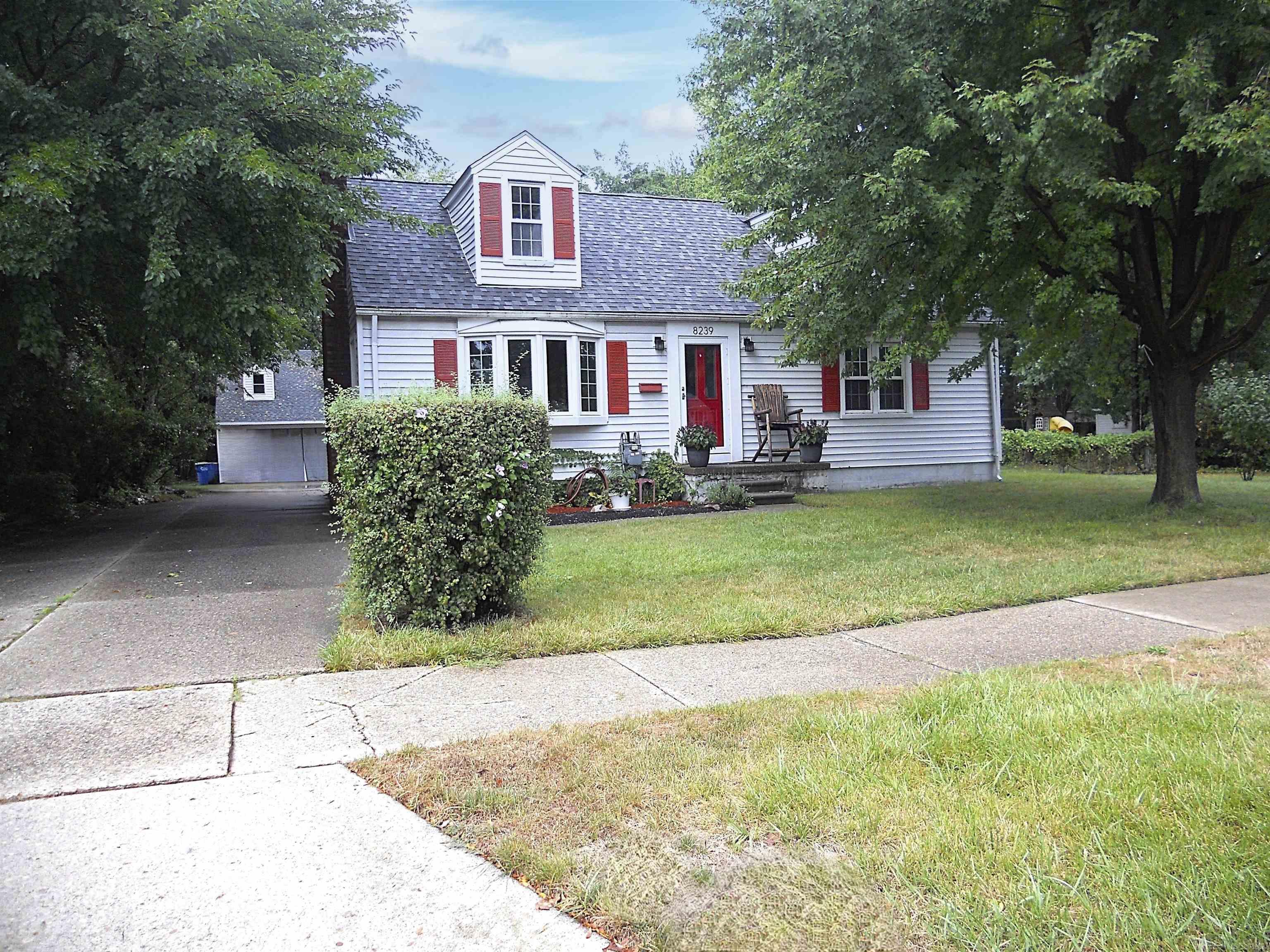 8239 Garbor Drive — photo