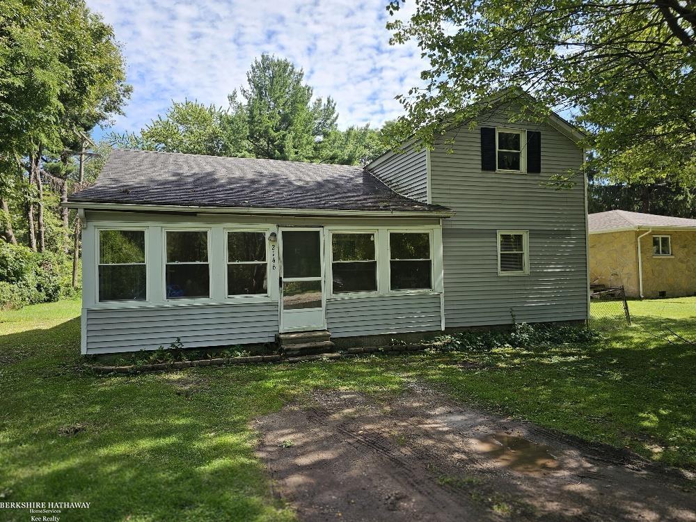 2146 Lee Street — photo
